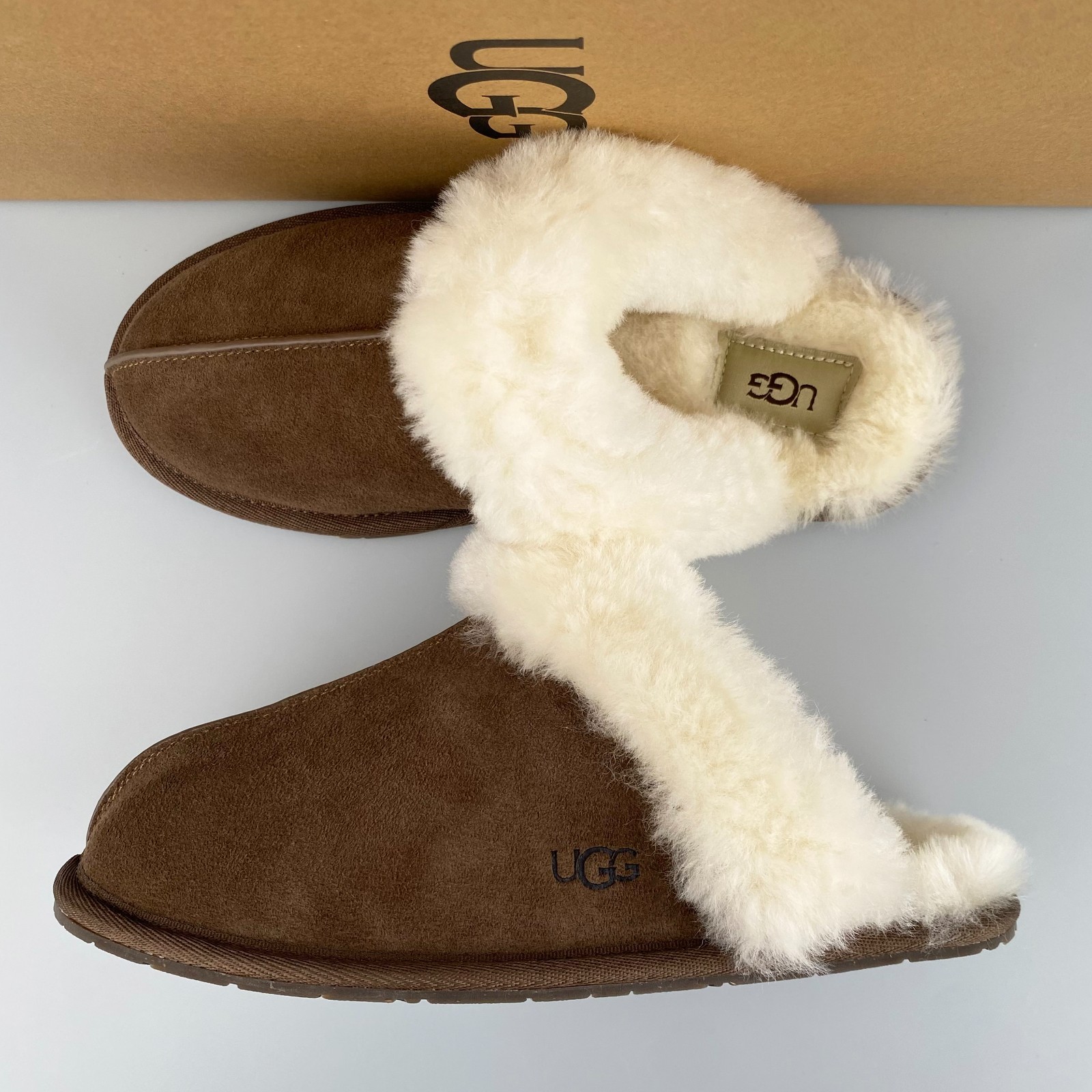 UGG Women’s Scuffette II Espresso UGG Women’s Slippers Select Size With Box