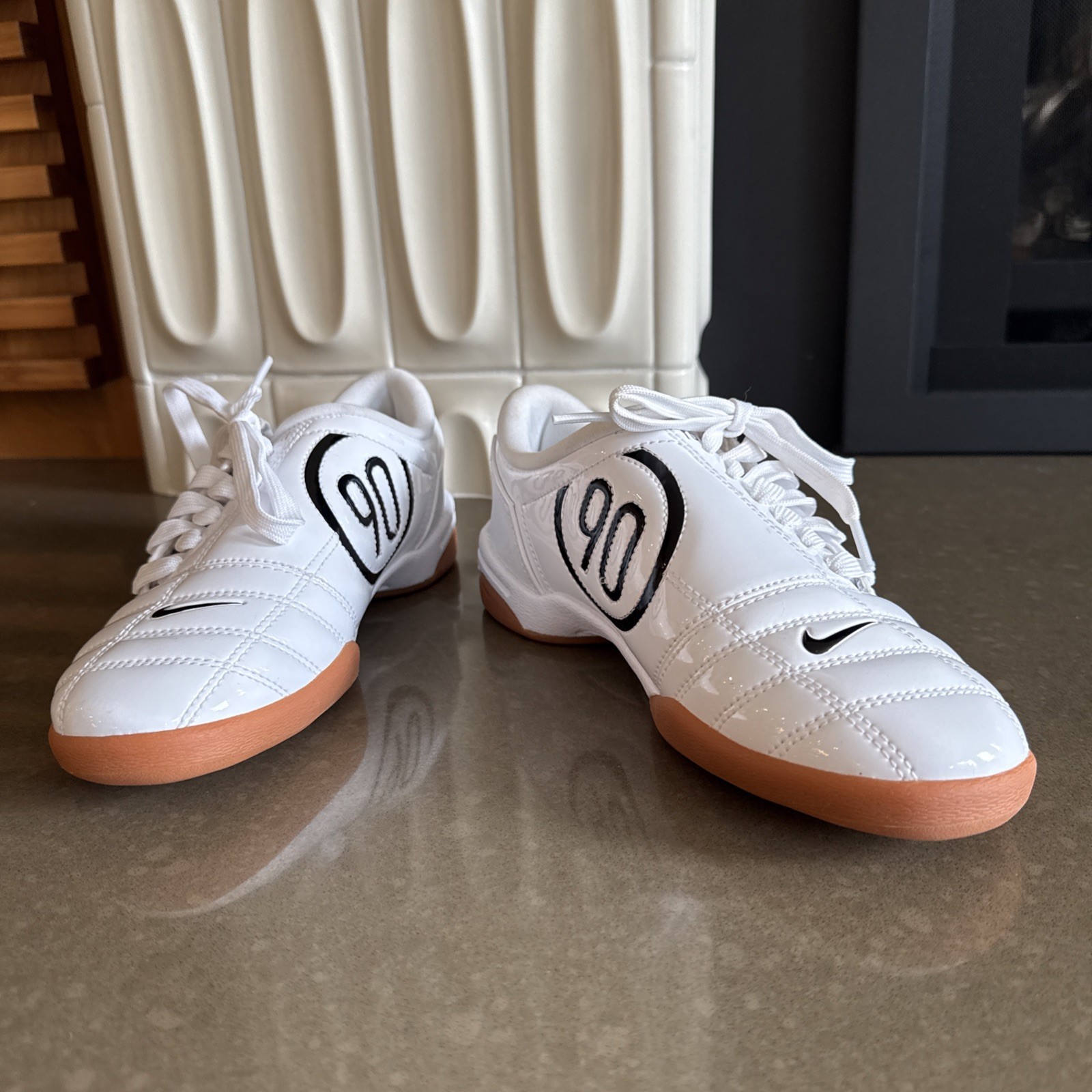 Nike Total 90 Womens Indoor Soccer Shoes IB5666-100 See Description