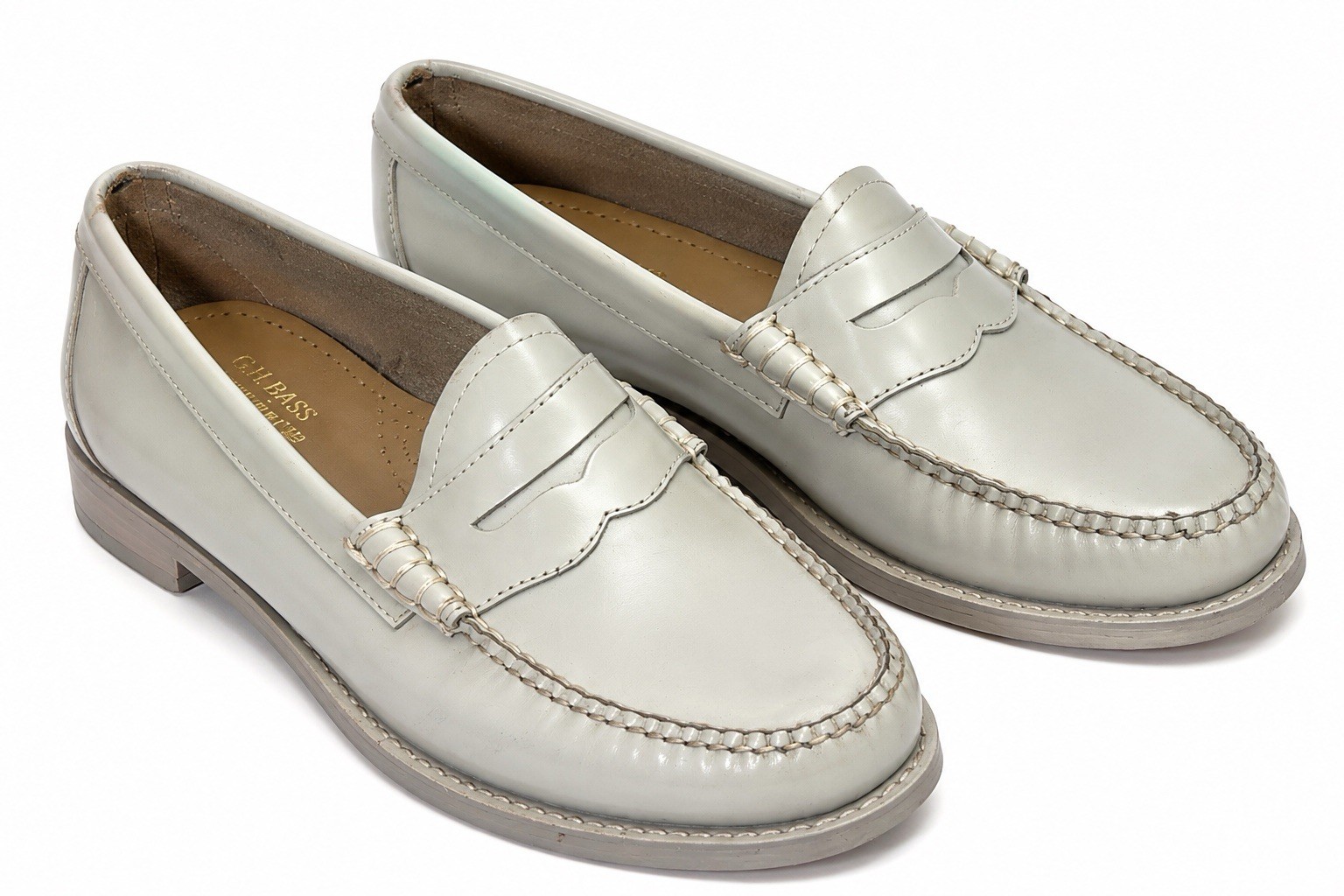 GH Bass Weejuns Whitney Womens 9M Beige Patent Penny Loafers ALL Leather
