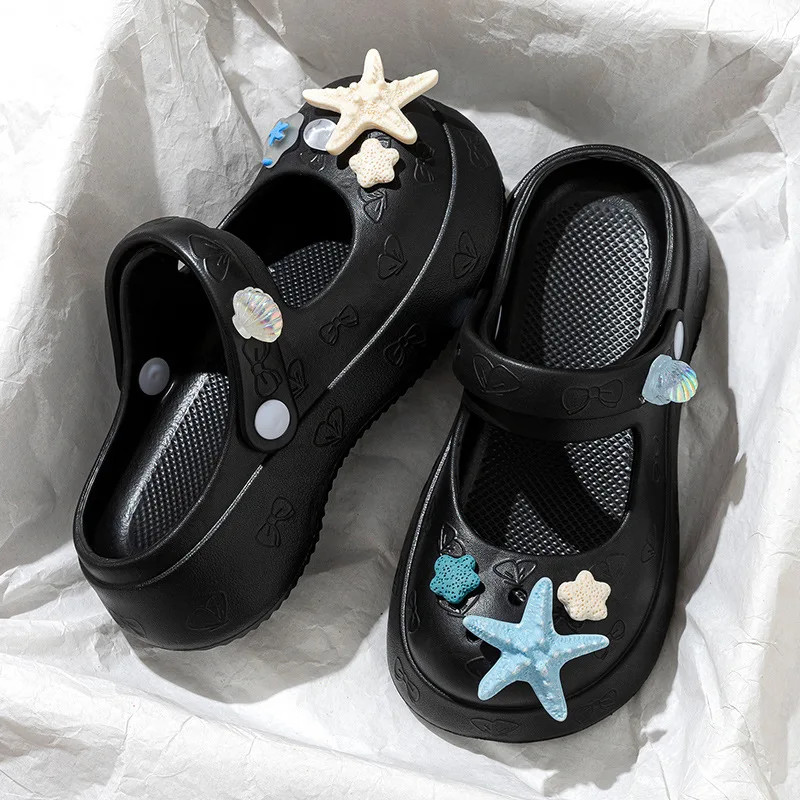 Women’s Hole Shoes Wear One-word Beach Cool Slippers Ba