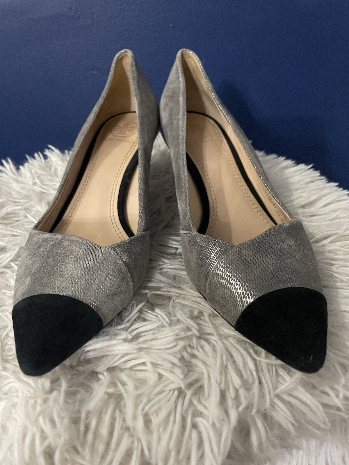 TORY BURCH Shaila Heel Metallic Gray Silver Pumps/Capped Toe Heels Size 6.5