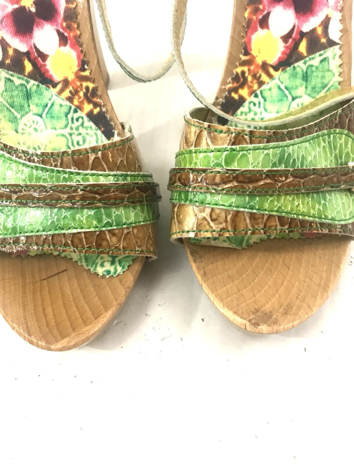 Just Cavalli Wooden Platform Green Snake Embossed Sandals – Size EU 38 | US 8