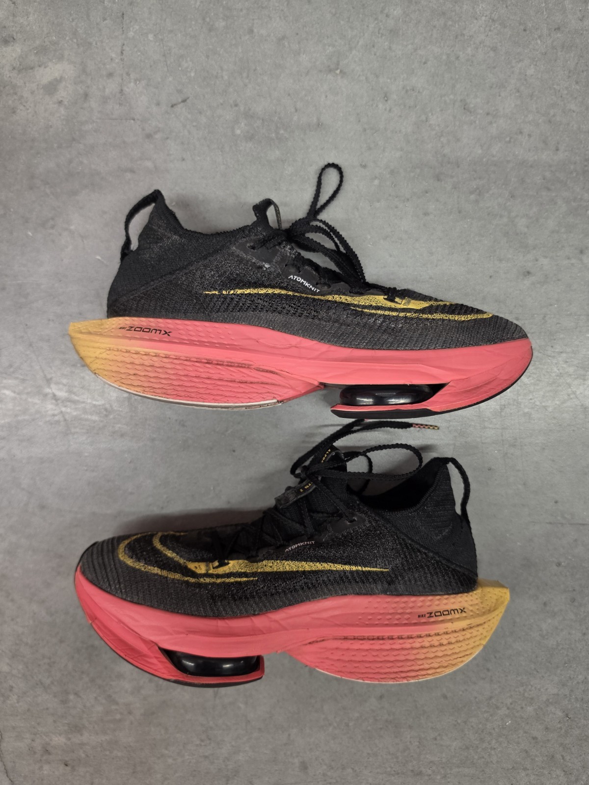Nike Air Zoom Alphafly NEXT% 2 Black Sea Coral Women’s Size 10 DN3559-001