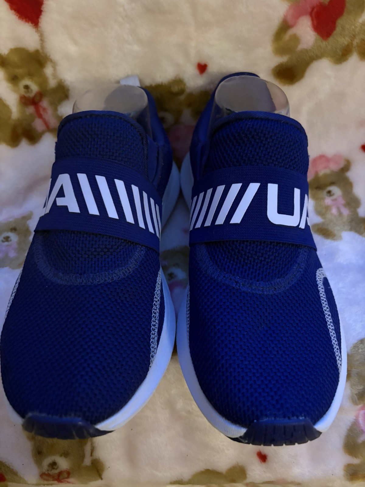 Unisex UNDER ARMOUR Navy Blue Sneakers/White Trim in Size 8.5 made in Indonesia!