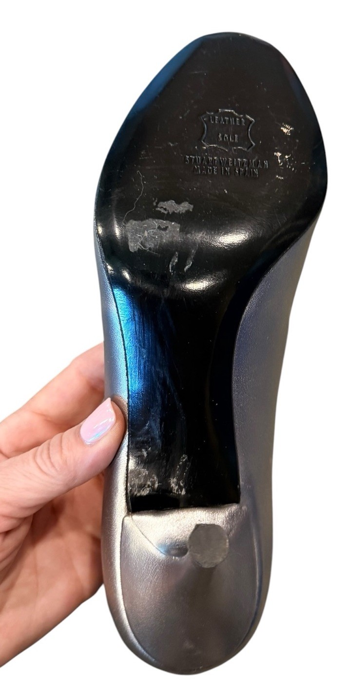 Stuart Weitzman Pewter Gunmetal Metallic Leather Peep Toe Pump 3.25″ Heel 8.5M
