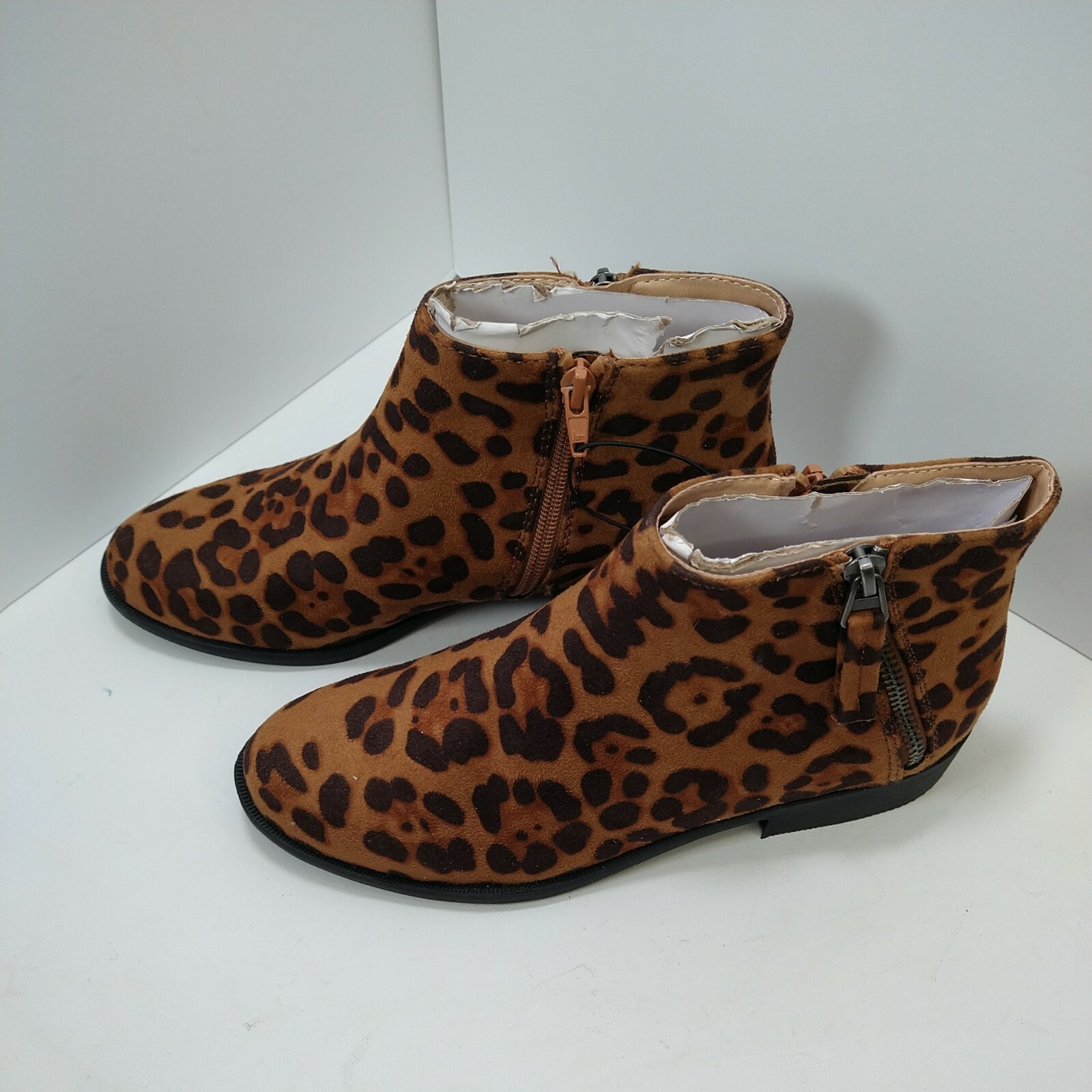 Fall Winter Leopard Animal Print Ankle Boots Double Zipper Heel Sz 7 Memory Foam
