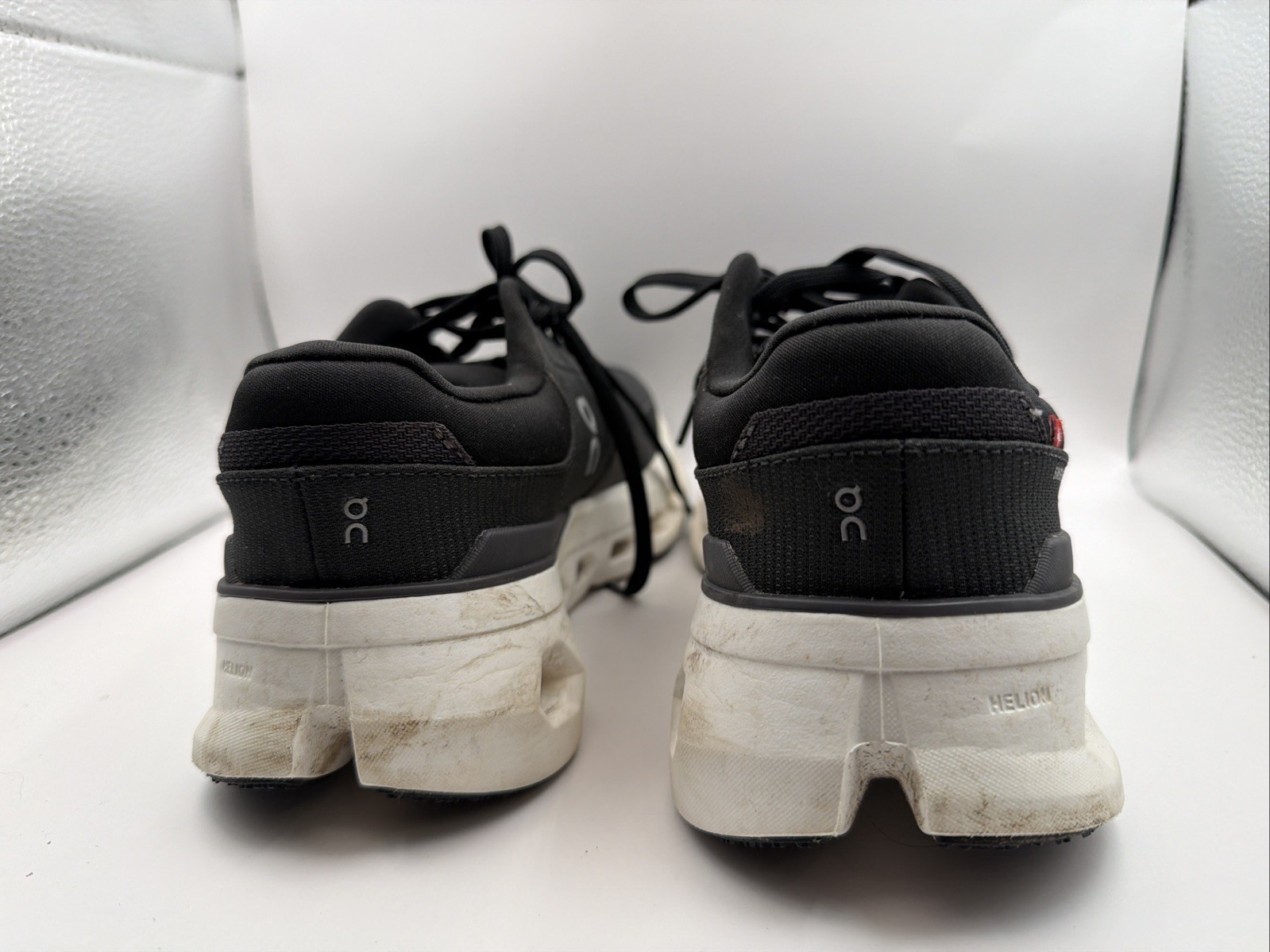 ON Women’s Cloudrunner Wide Eclipse | Black US size 6.5 D