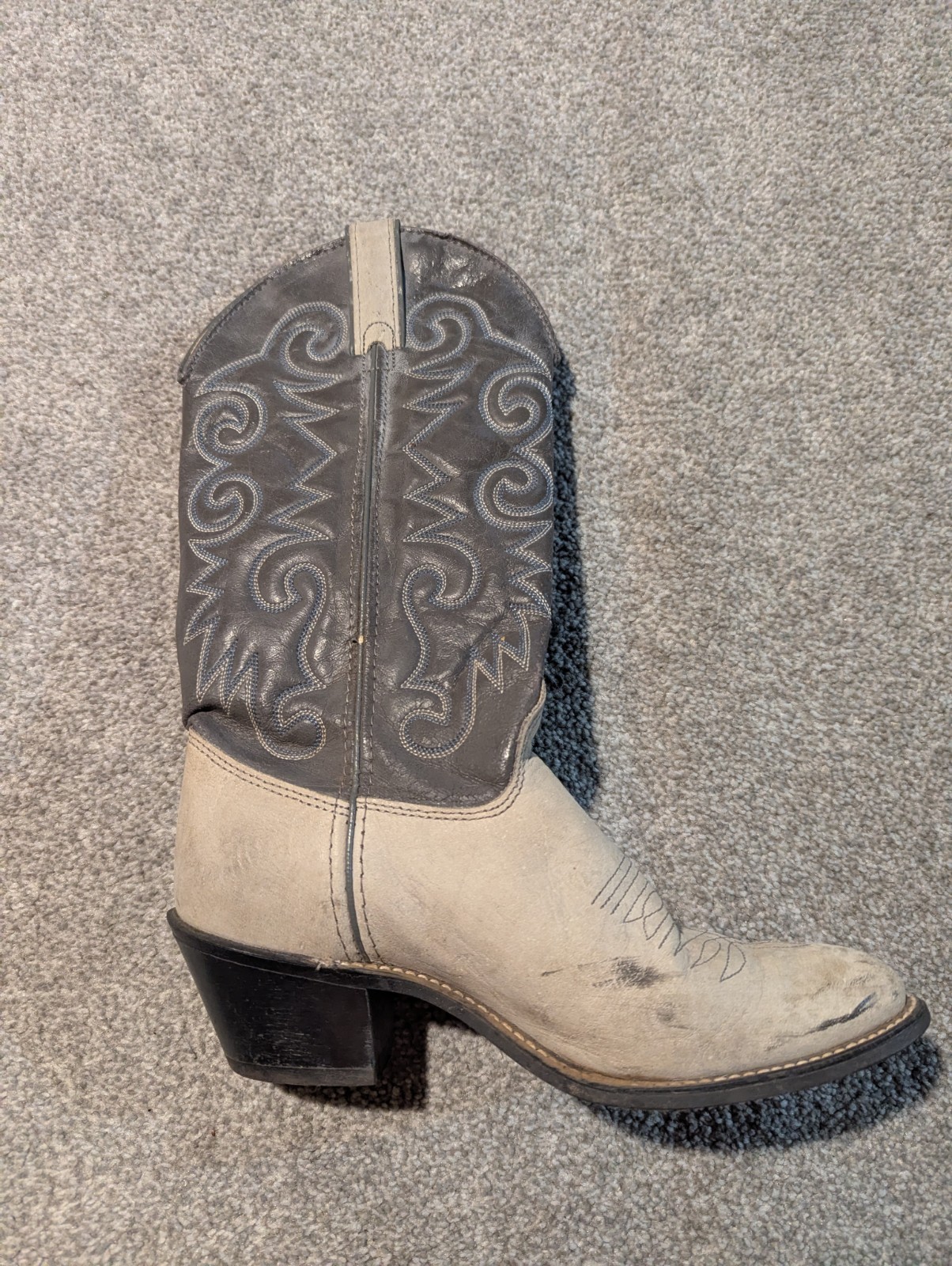 Vintage Wrangler Cowboy Boots Womens 7 M Gray Western Cowgirl 4772 USA Made