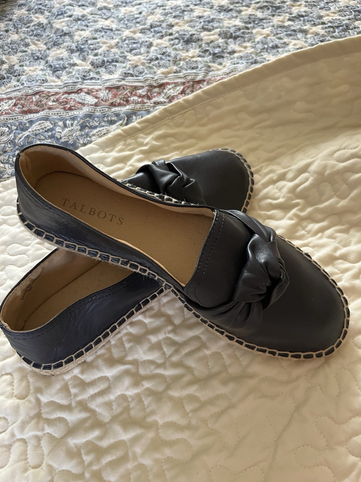 Talbots Size 8M Women’s Leather Flats