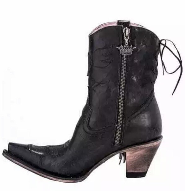 Women’s Junk Gypsy by Lane Spirit Animal Western Ankle Bootie Black Leather Sz6