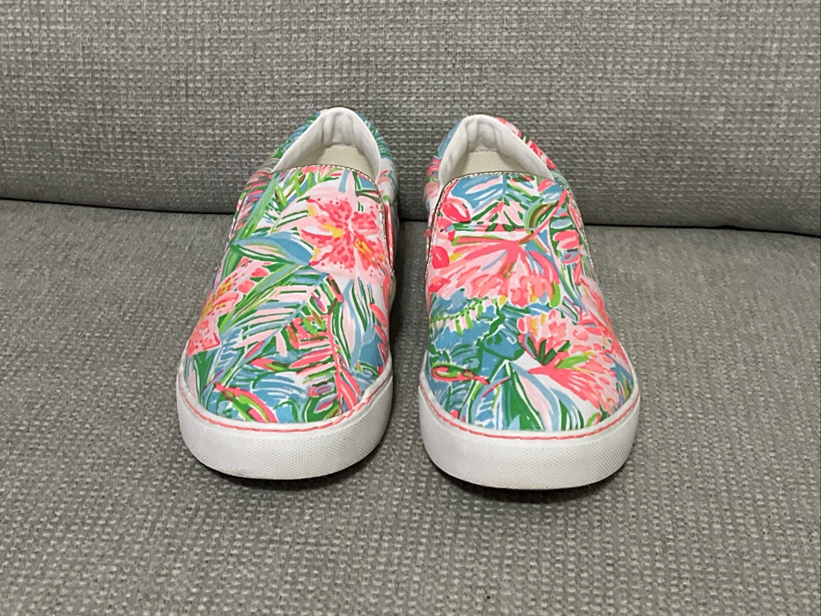 LILLY PULITZER Julie Sneakers Canvas Slip Ons Pop Up Lilly Of Jungle Size 10 EUC