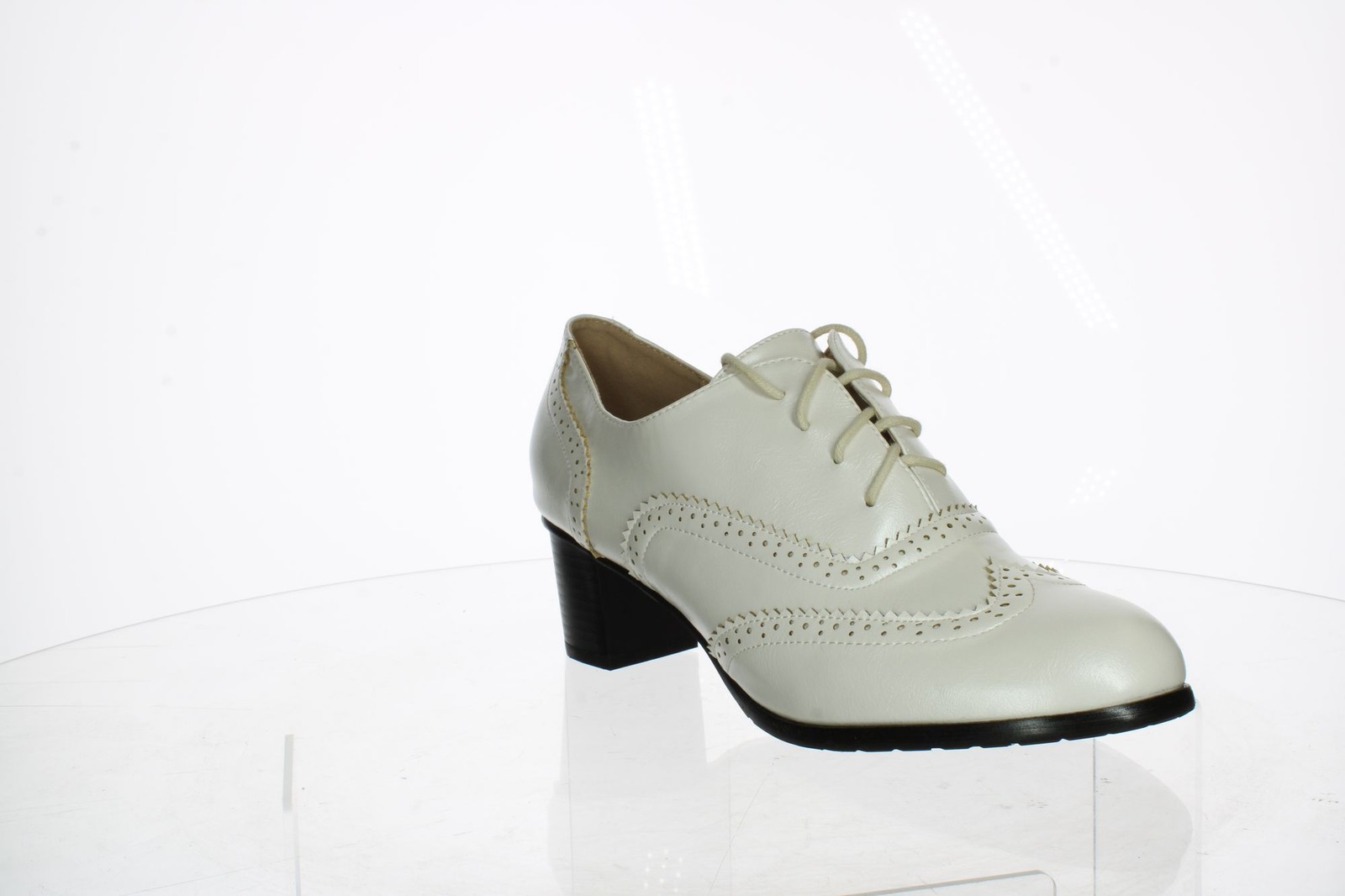 Odema Womens Ivory Booties EUR 41