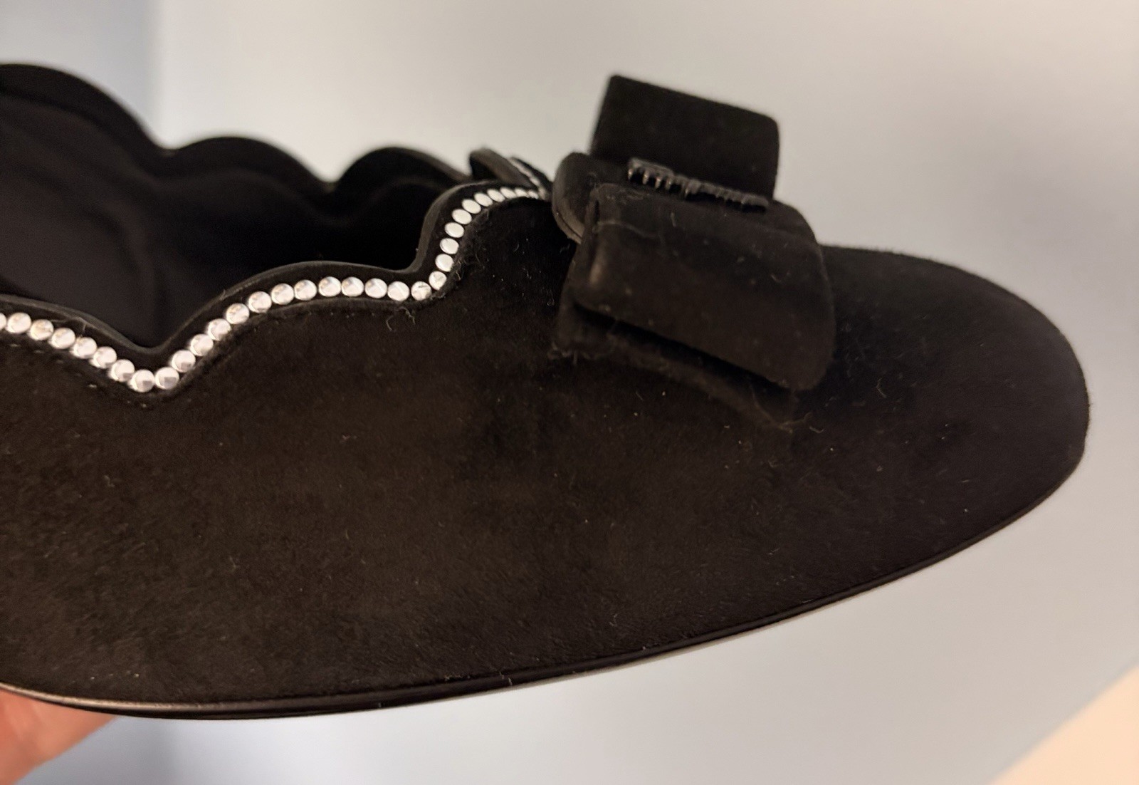 Ferrogamo Women’s Classy Old Money’ Black Suede Pumps Size 7.5 With Silver Trim