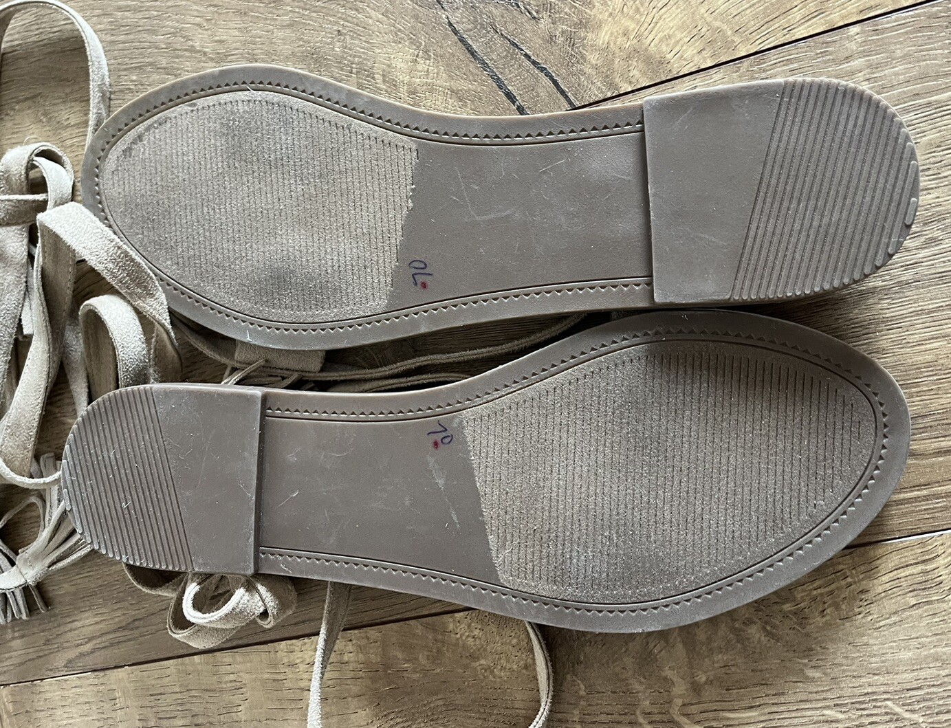 NEW Steve Madden Nude Suede Open Toe/Heel Sandals Size 19.5