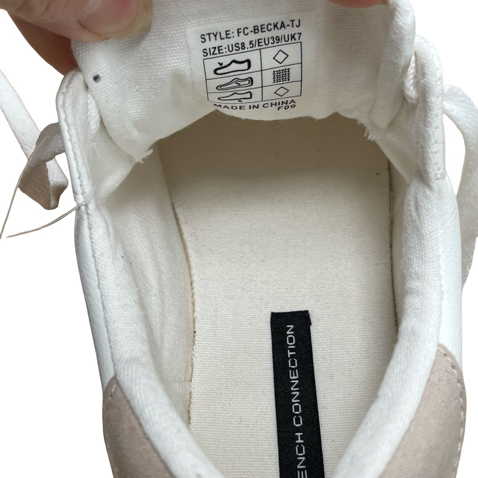 French Connection Becka Womens Sneakers White/Cream Size 8.5 New Streetwear Shoe