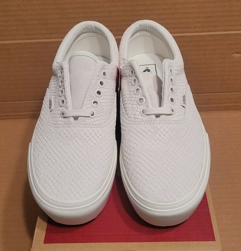 Vans Era Platform (Animal) Emboss Size: 9.5 Women/ Size: 8 Men/ 9.5 Women