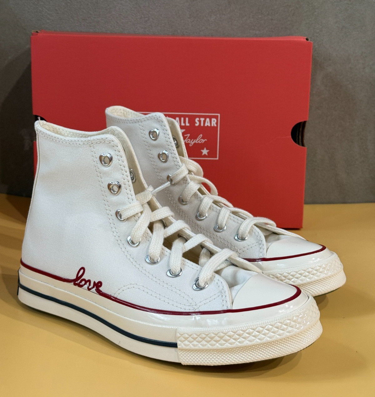 Converse Chunk 70 Hearts «Love» Women Casual Lifestyle Shoes [US:6/230] A19060C