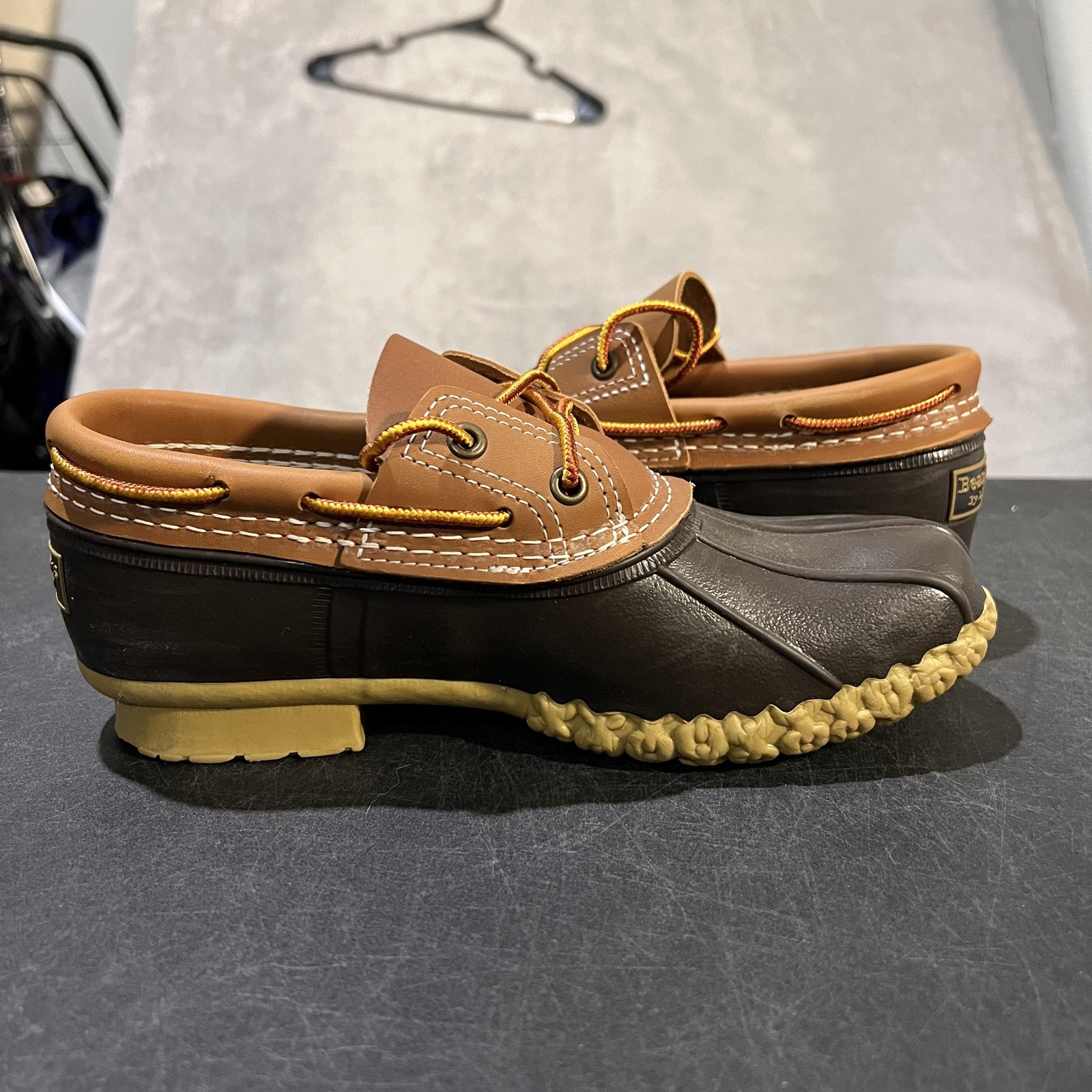 L.L. Bean Bean Boots Womens Size 7 Brown Leather Duck Shoes Waterproof Maine