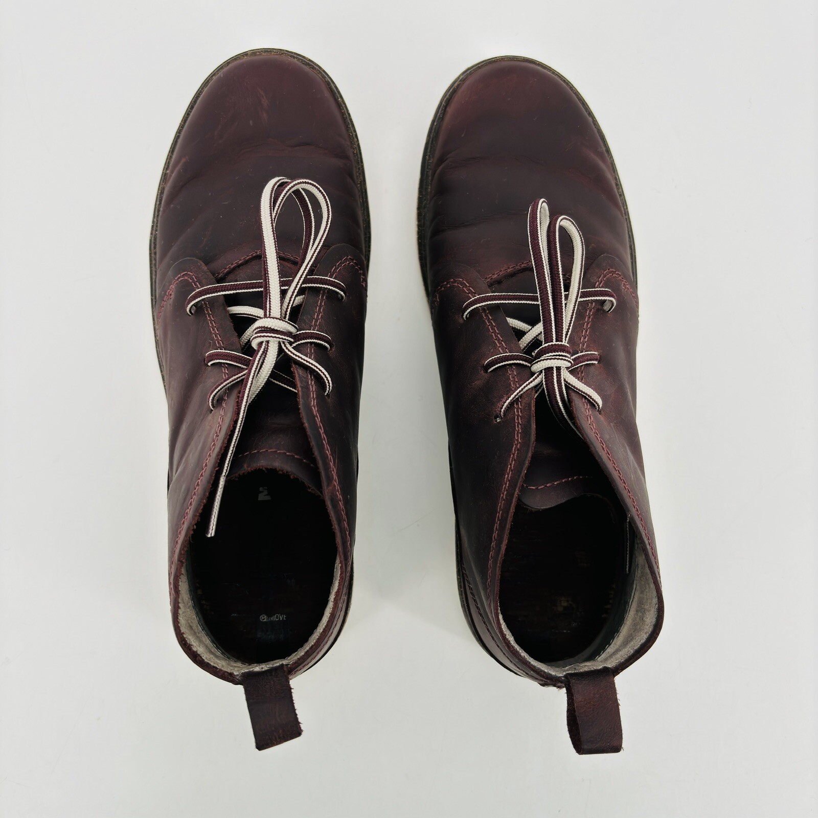Women’s 7 Merrell Huckleberry Chukka Boots Red Leather Pull Tab Ankle Lace Up