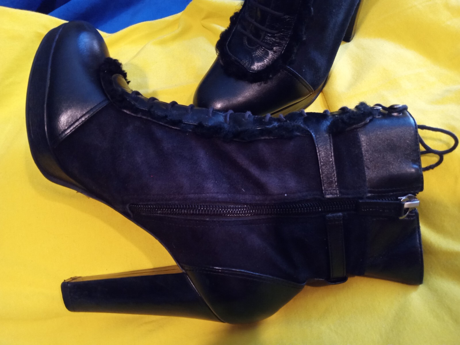 L.K. Bennett Gorgeous Butter Soft Suede Leather Boots Heels Black Must See! US 7
