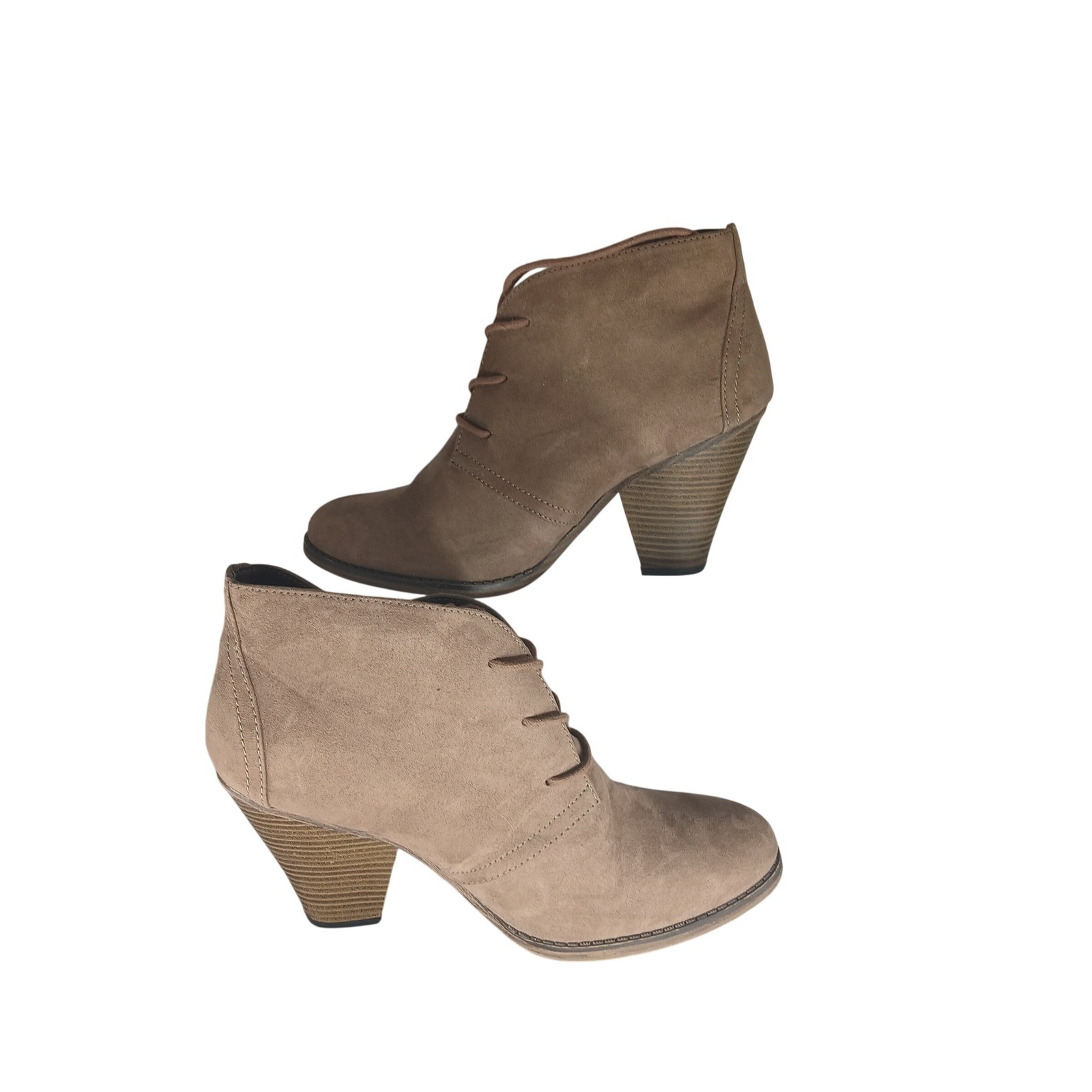 MIA Sage Lace Up Ankle Boots 10M Tan Faux Suede Stacked Heel Boho GG378A