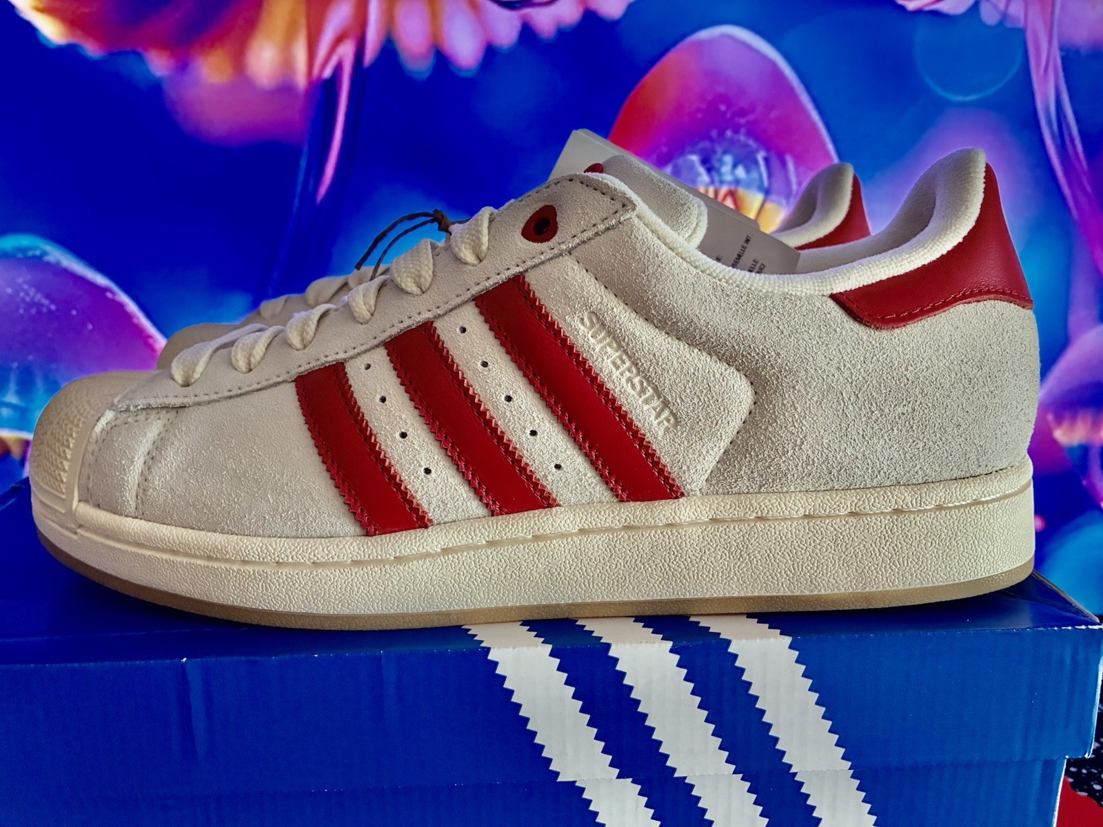 ❤️ Size 10 Woman’s Adidas Superstar II Cream Red Pink ❤️