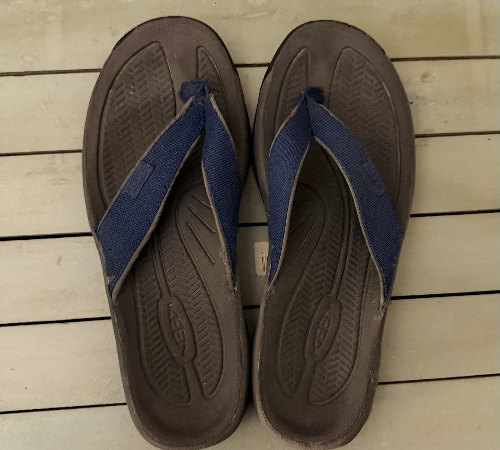 KEEN Flip Flops Women’s Size 10 or Men’s Size 8