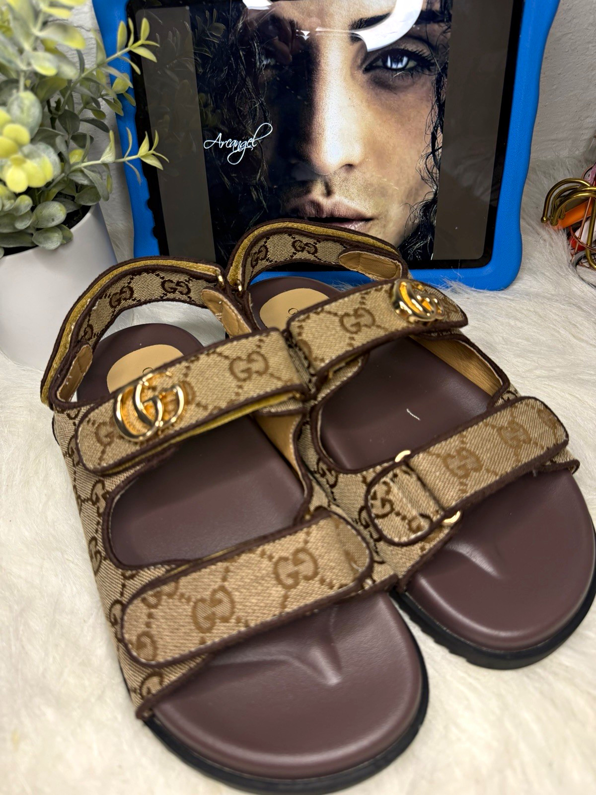 Gucci Women’s GG Logo Strappy Sandals Hook & Loop Cotton Beige Brown 10