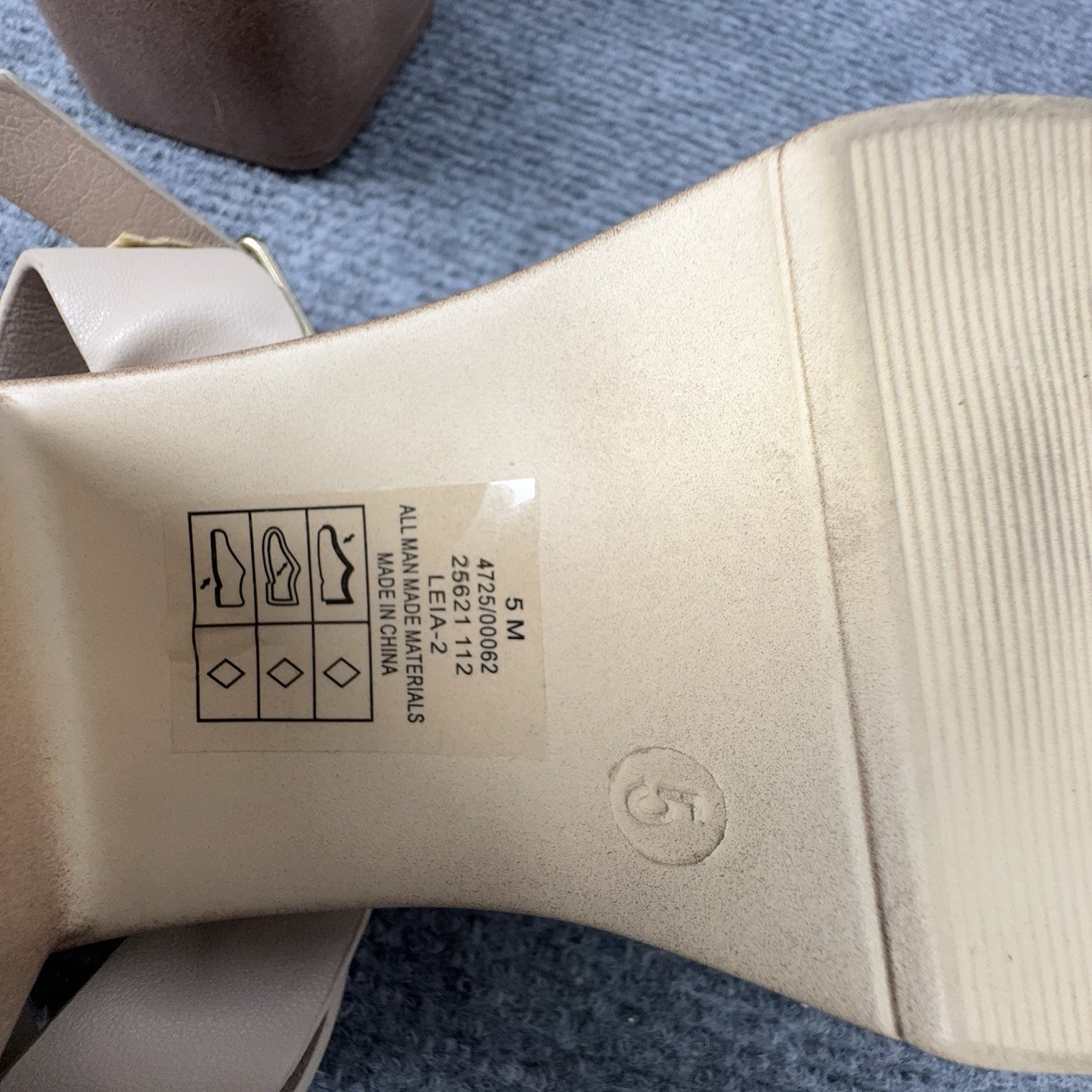 Pierre Dumas Cream Platform Block Heel Square Toe Sandals Women’s 5 Ankle Strap