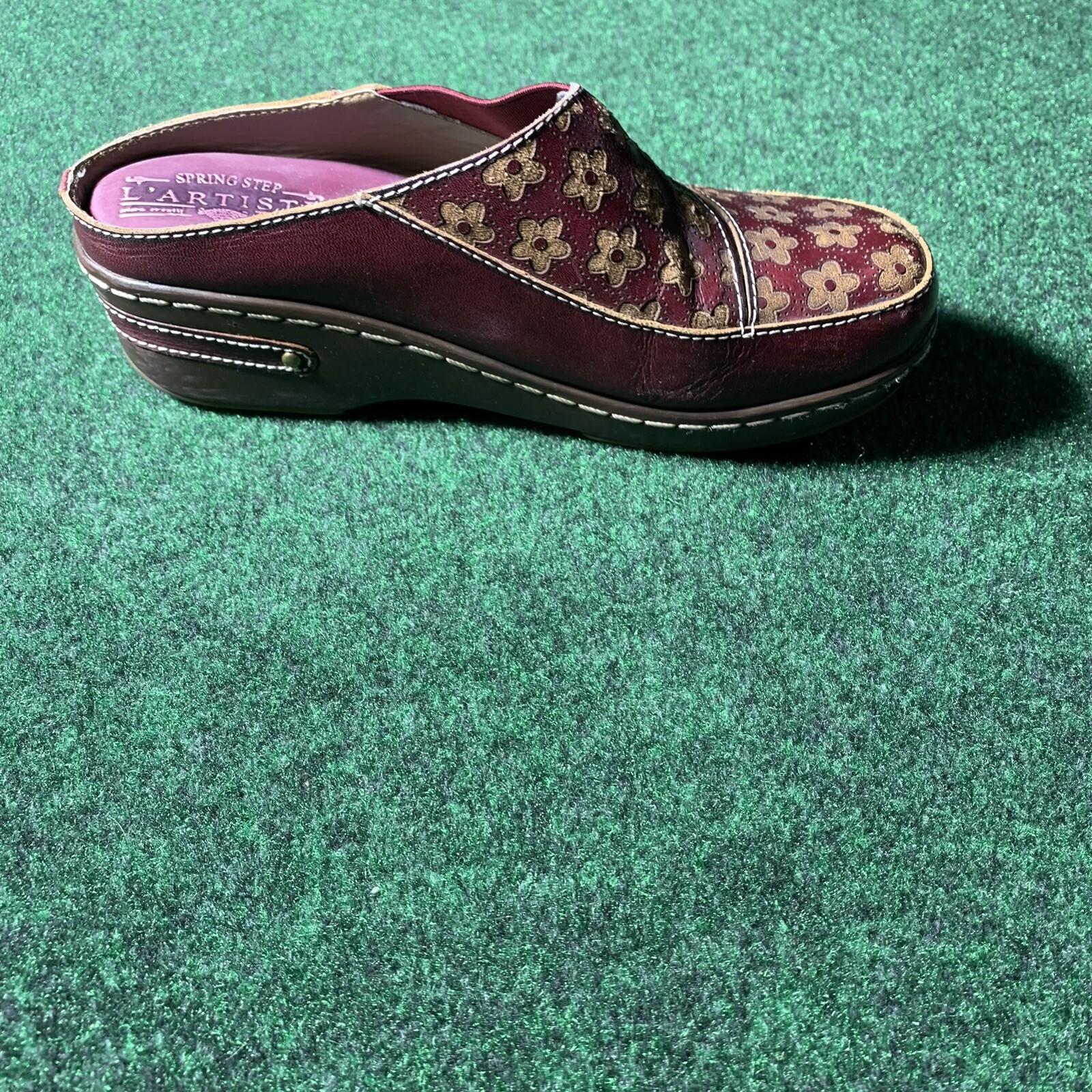 Spring Step L’Artiste Womens 6 Red Leather Floral Accent Comfort Clog BOHO