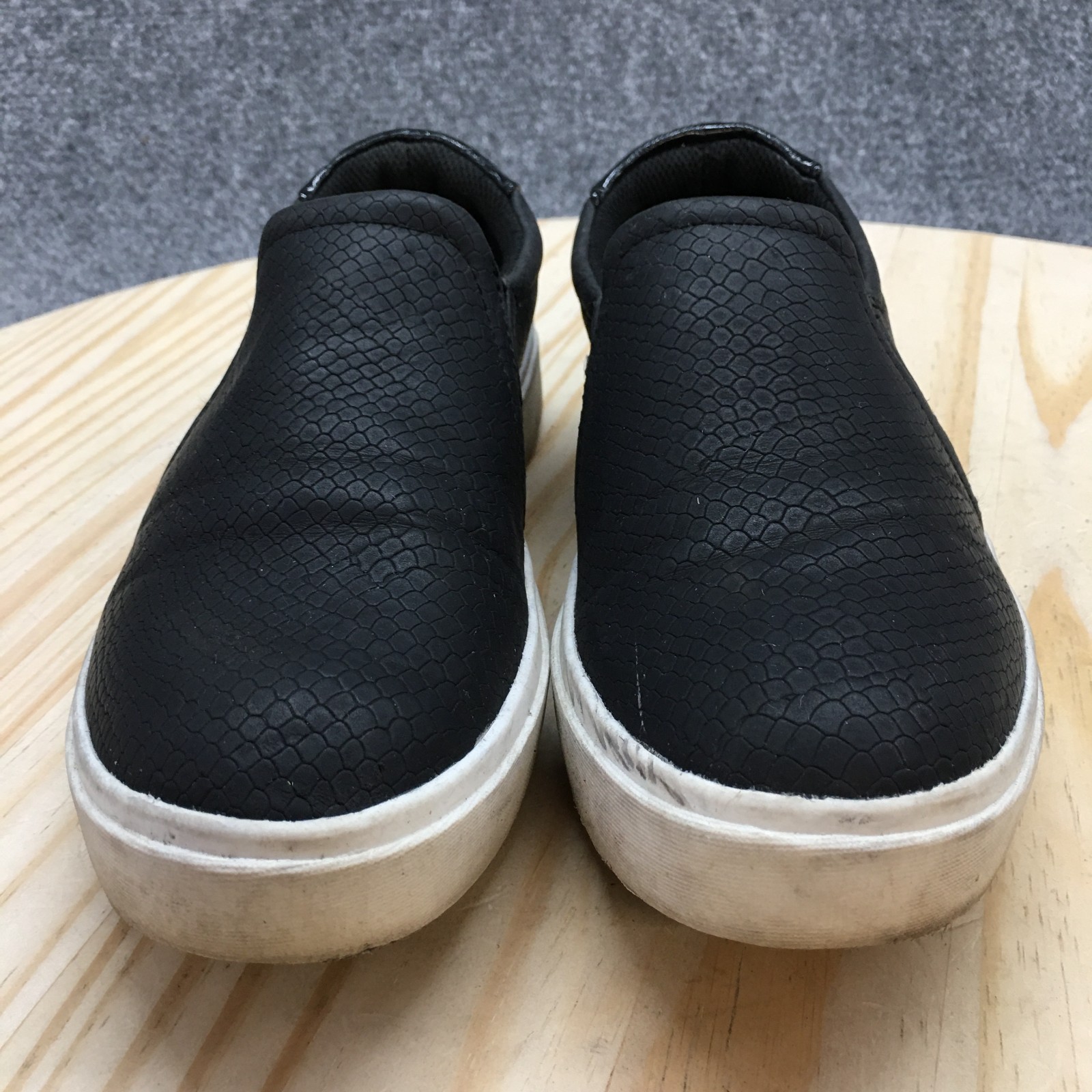 Dr Scholls Shoes Womens 6 M Wink Casual Slip On Sneakers Black Faux Leather