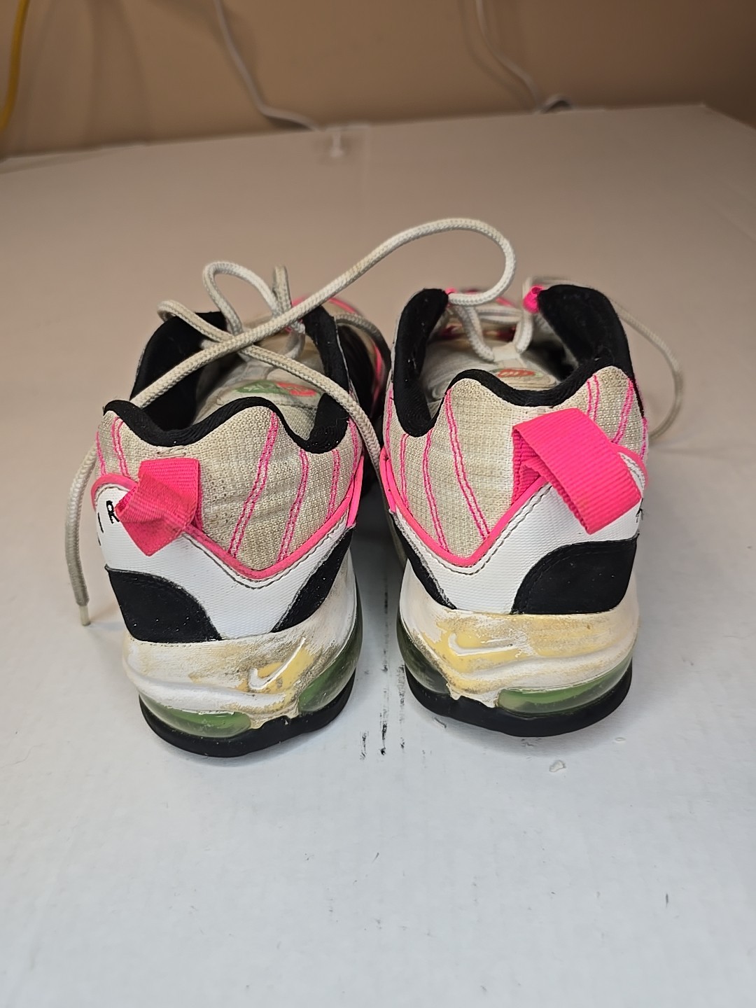 Women’s Nike Air Max 98 Watermelon Pink White Green Black CI3709-101 Size 9.5