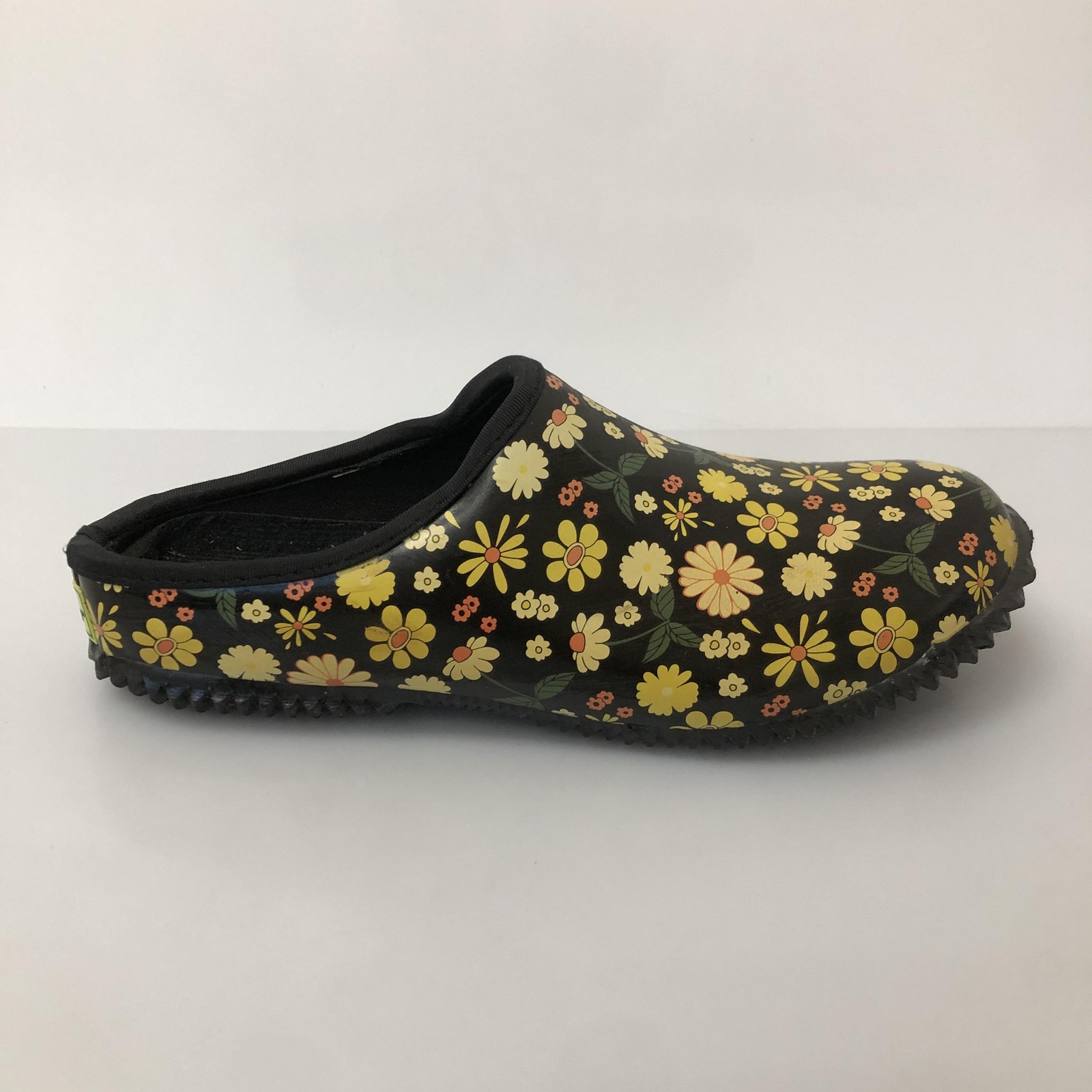 Western Chief Shoes Womens Size 8 Black Floral Slip On Garden Waterproof Clogs