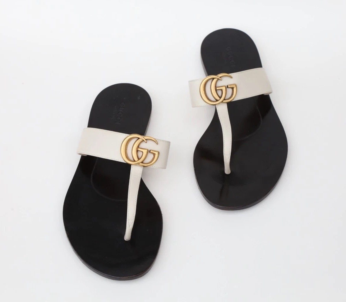 Gucci Marmont GG Thong Sandals Slides Size 38/ US 8 in Black White Ivory Leather