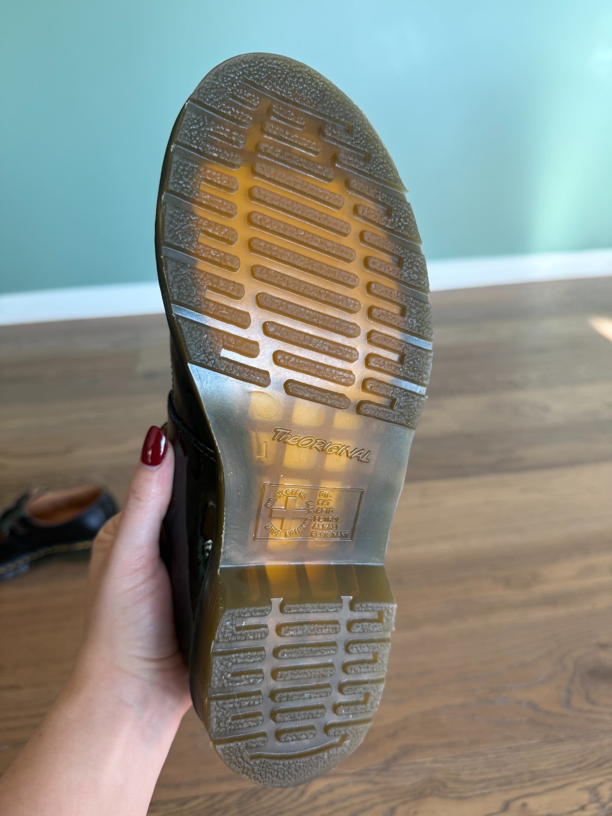 dr martens 8065 mary jane size 8 – patent leather