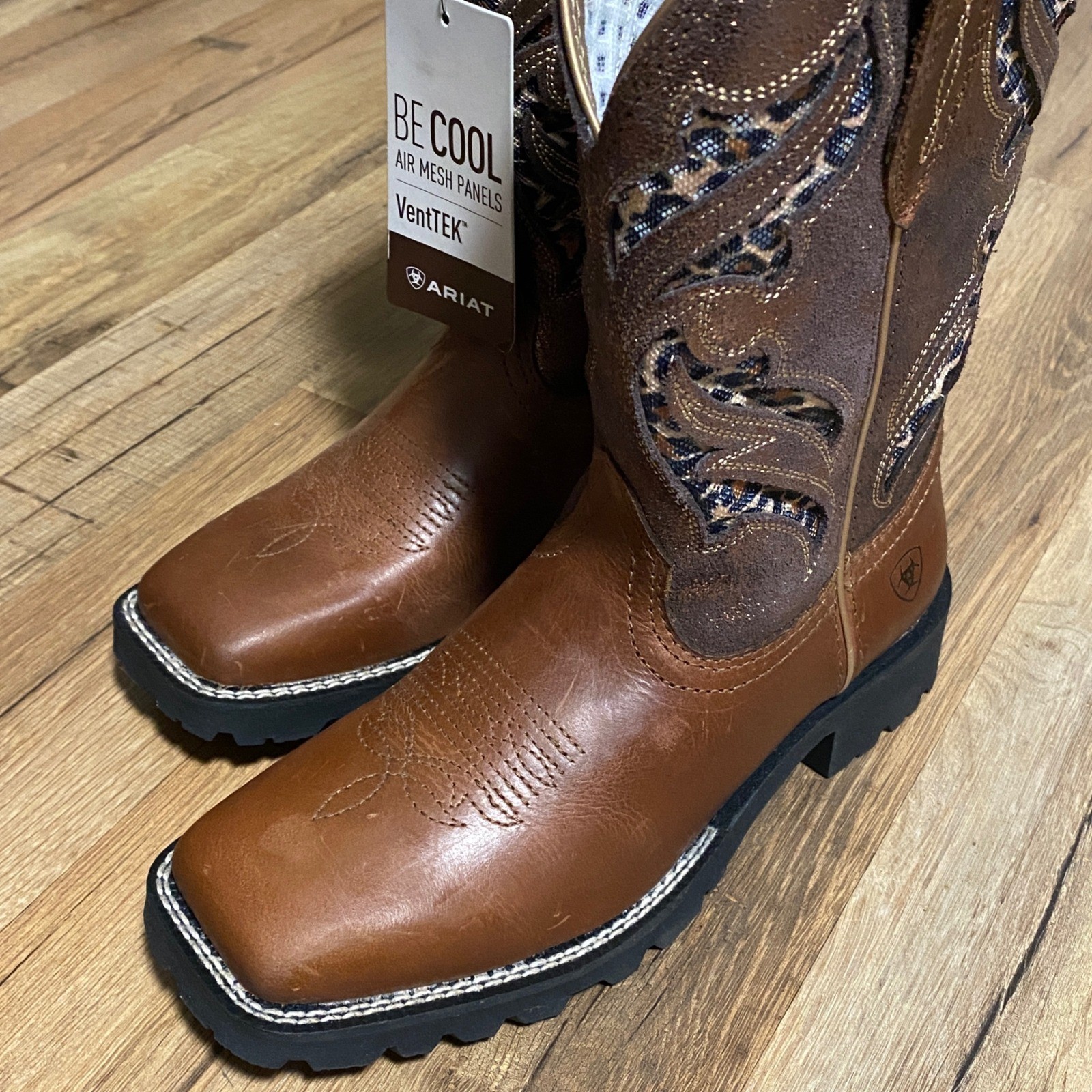 Ariat Unbridled Rancher VentTEK Hickory Smoke Copper Metallic Boots Size 6 NIB
