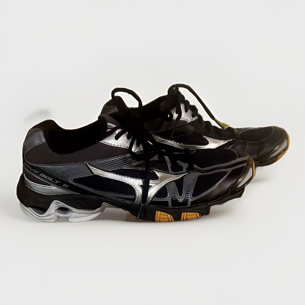 Mizuno Womens Wave Bolt 6 430224 9073 Black Running Shoes Sneakers Size 9