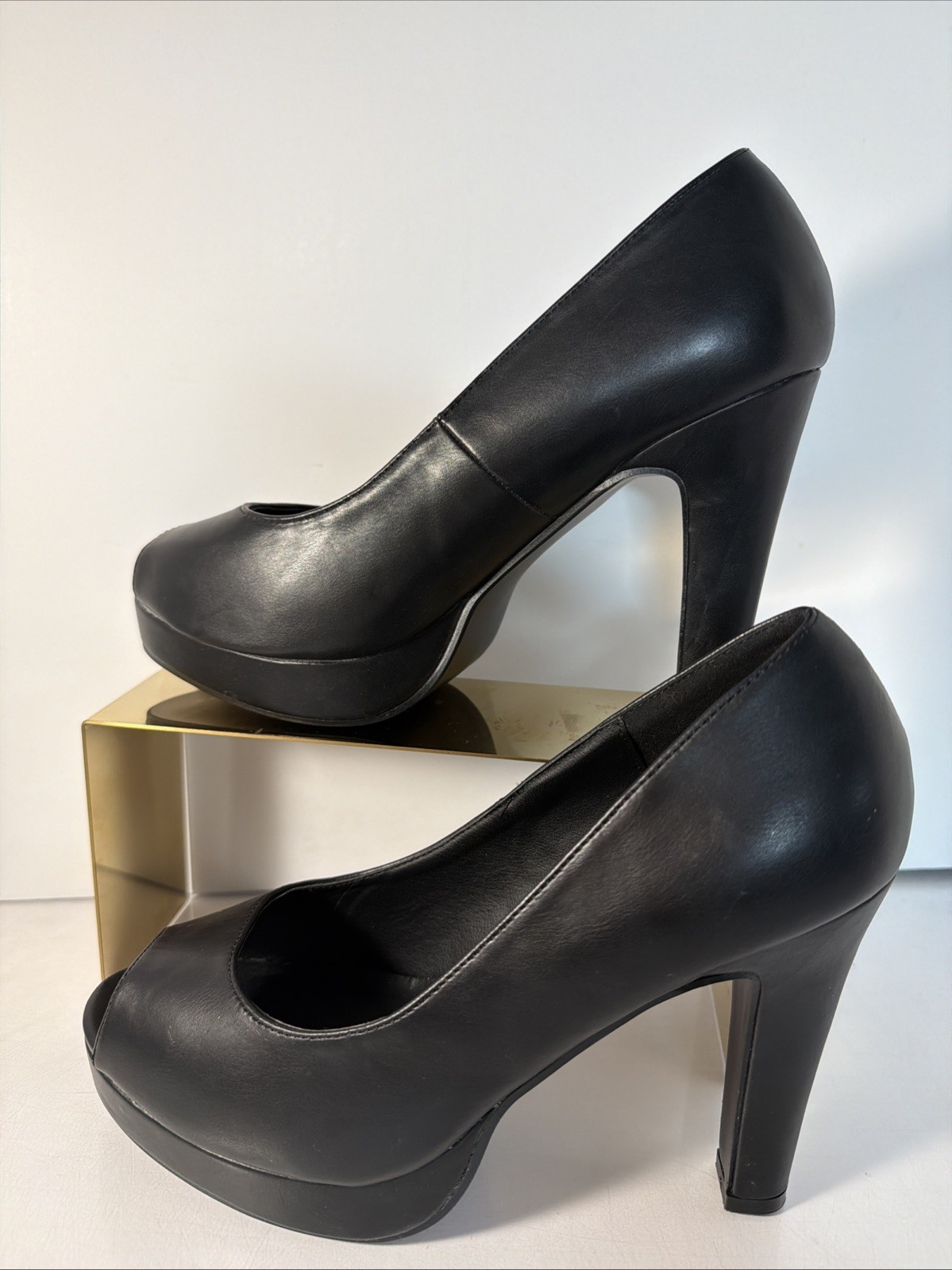 Torrid Platform Dress Pump Open Toe Women’s Size 12 Casual Heel Faux Black