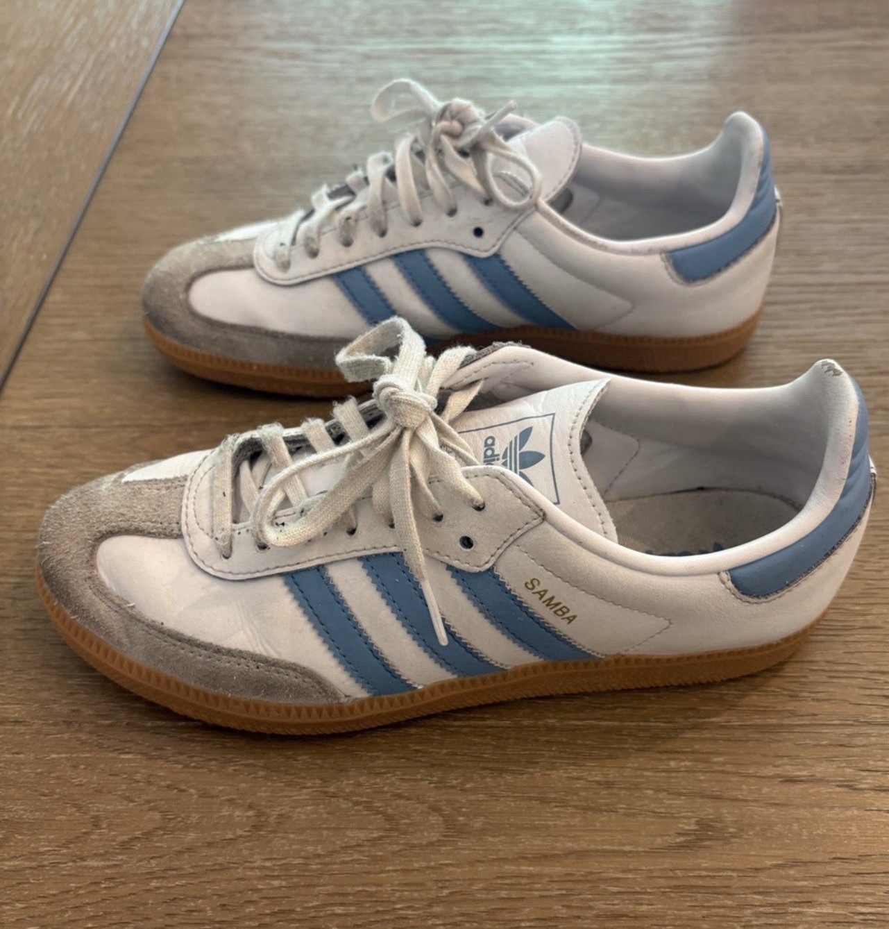 adidas Samba White/Blue Low Top Lace-Up Sneaker w/ Gum Rubber Sole