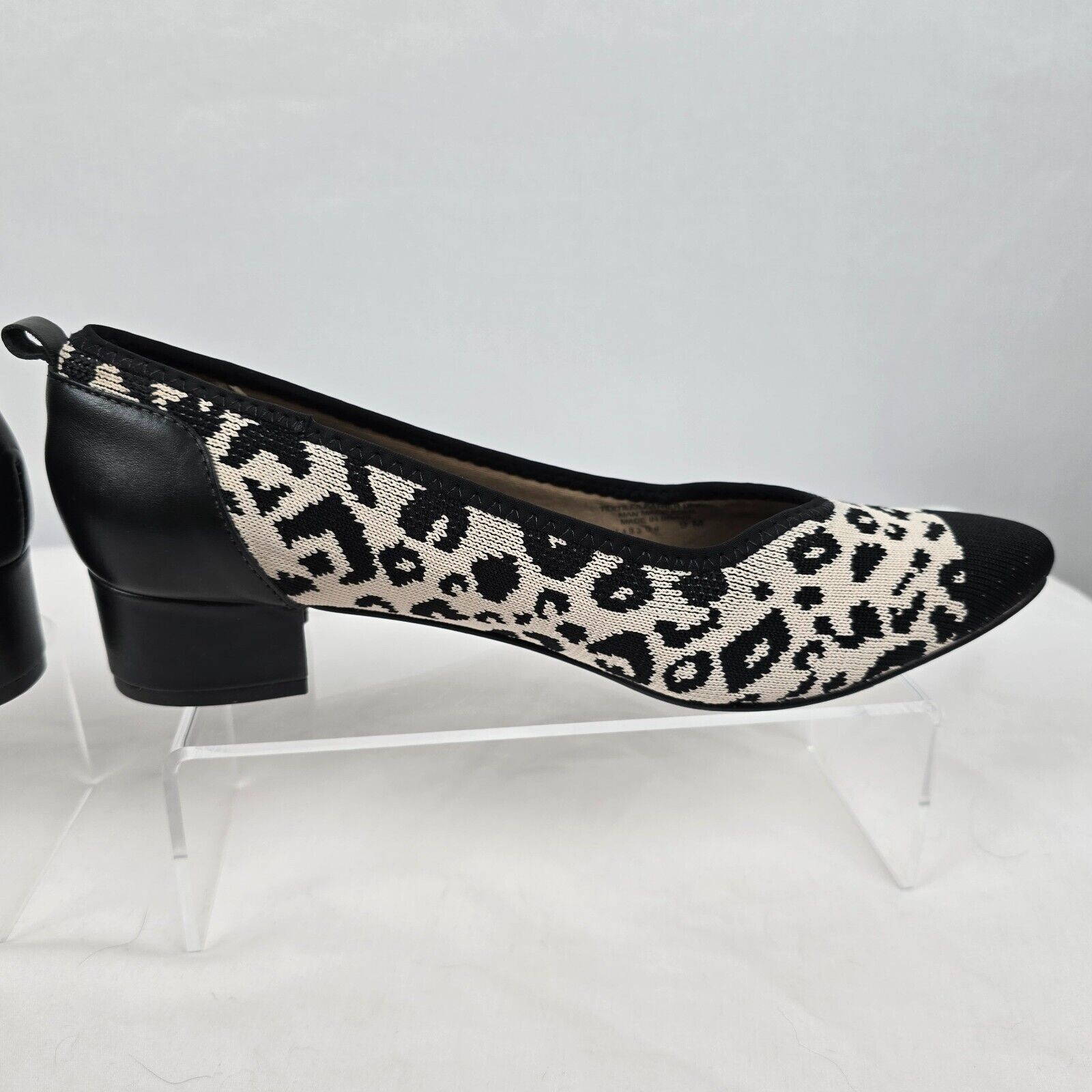 Walking Cradles Hester Flats Slip-On Women’s 9 Leopard Black Cream W-149306 New