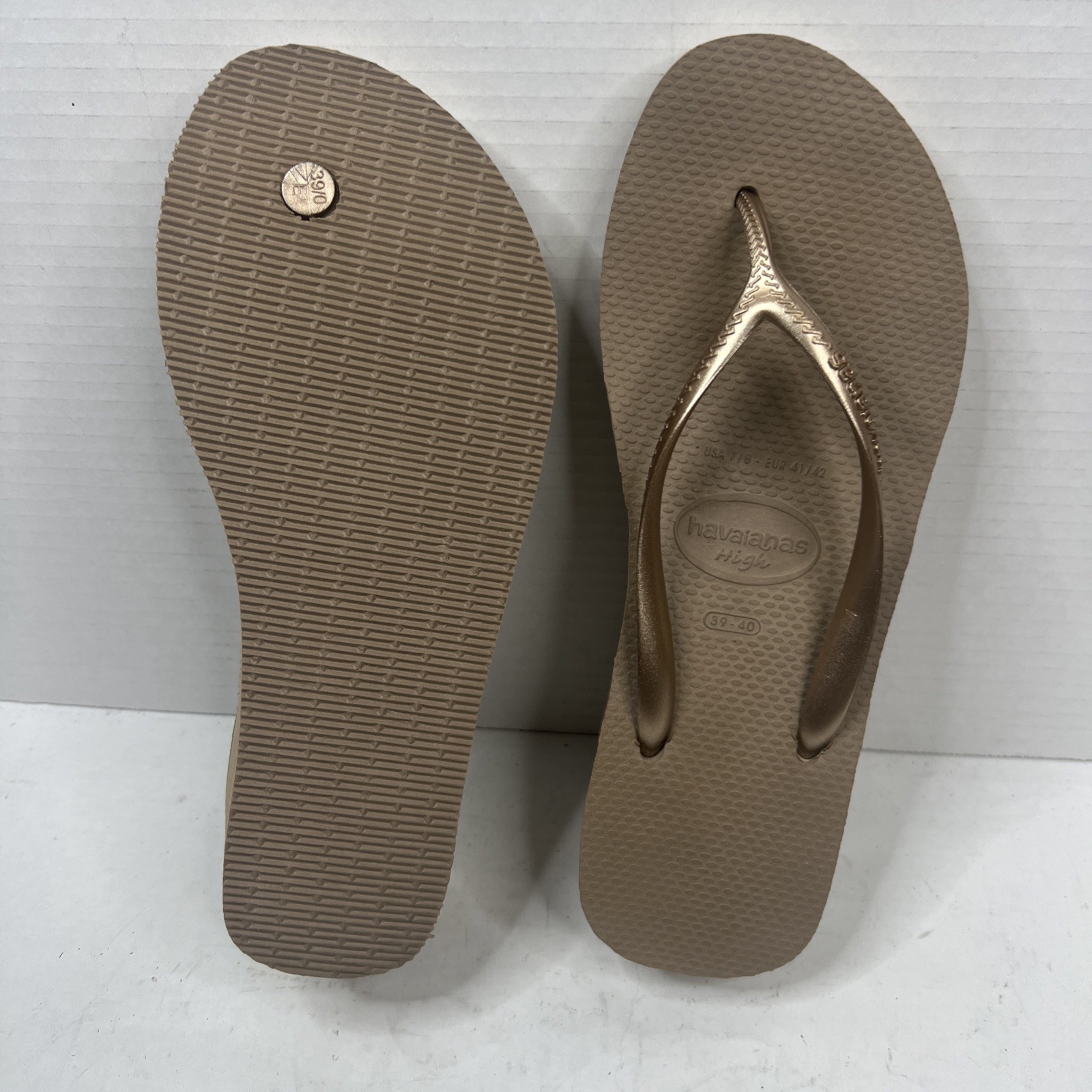 Havaianas Slim Flatform in Two color Flip Flop Sandal Women sz 7/8