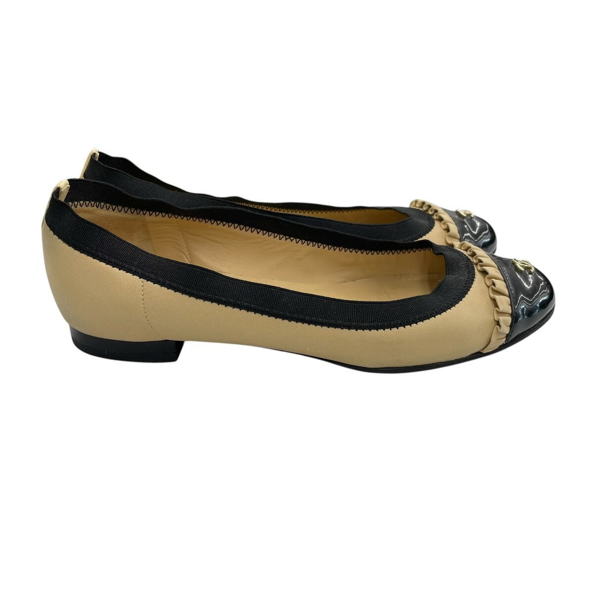 CHANEL Flat Shoes Pumps Cocomark EU 36 US 6 Beige Authentic A2058