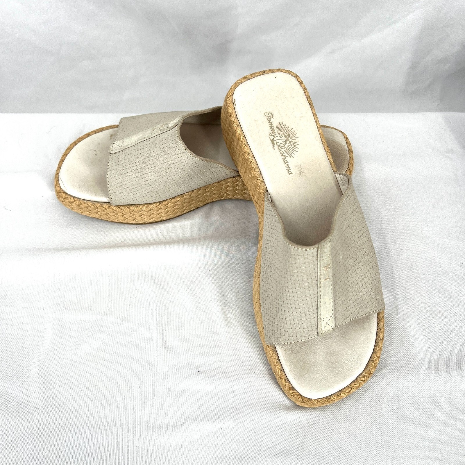 Tommy Bahama Balboa Pier rattan slide relaxed slip on vacation shoes cream 9