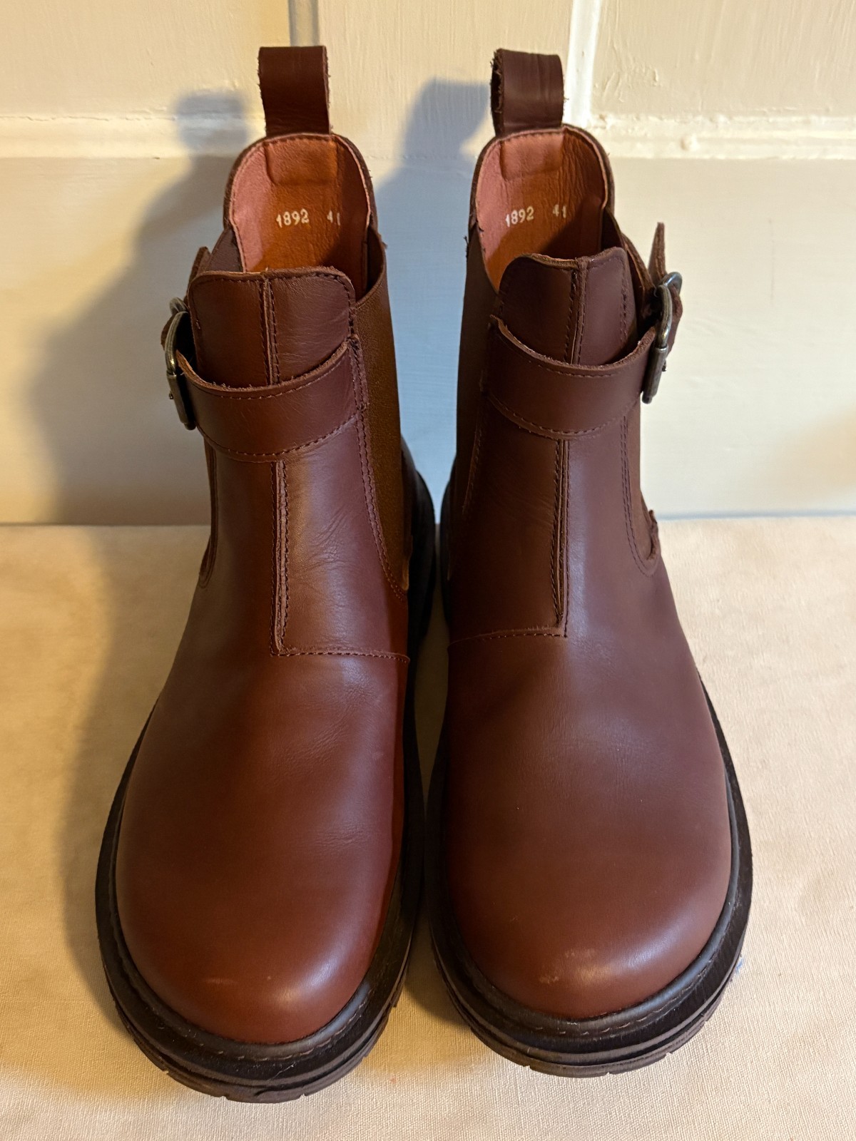 the art company ~ birmingham boots ~ EUC ~ brown grass waxed ~ pull on ~ 41