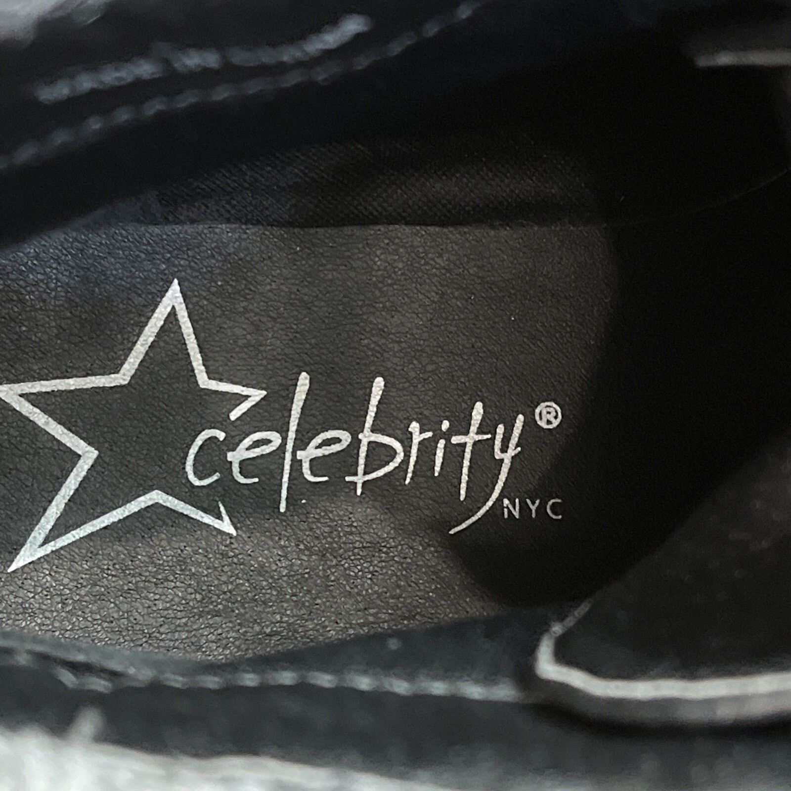 Celebrity NYC Bootie Girls Size 6