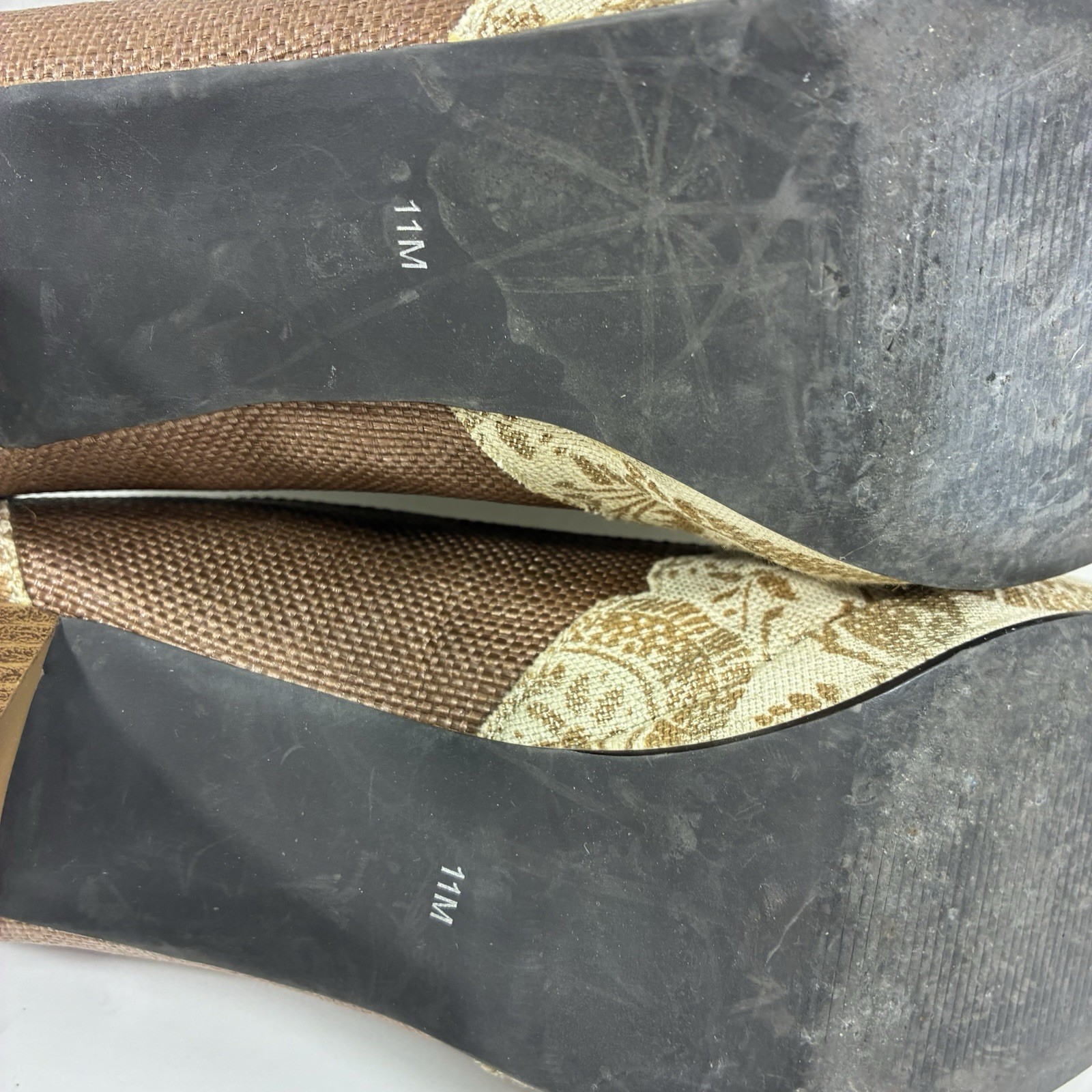 Mudd Y2K Adagio Heels Linen Floral Tapestry Wood Heels 11 Brown Paisley Regency