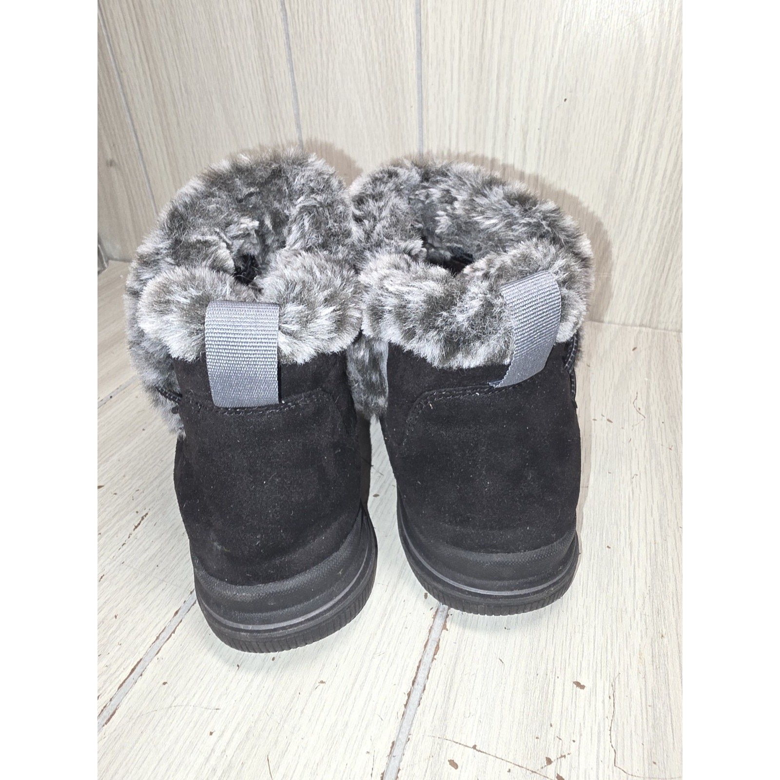 Clarks Cloudsteppers Faux Fur Lined Comfort Pull On Ankle Bootie Black Gray Sz 9