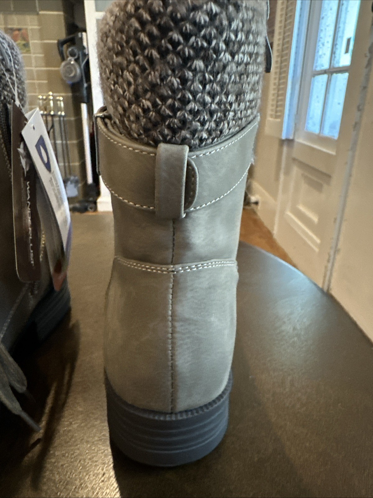 Wanderlust Womens Combat Boots Size US Size 9 Gray Waterproof Lace Up Vegan