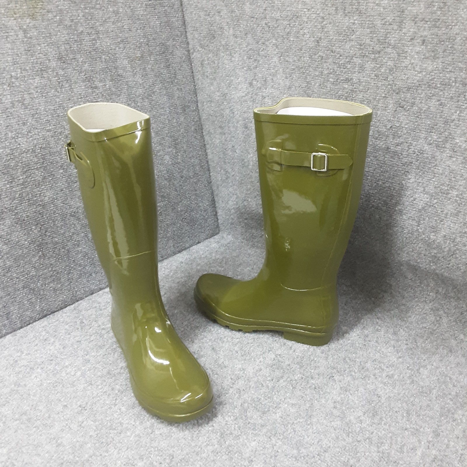 Nomad Pull-On Rubber Rain Boots Hurricane II 8M Shiny Ivy