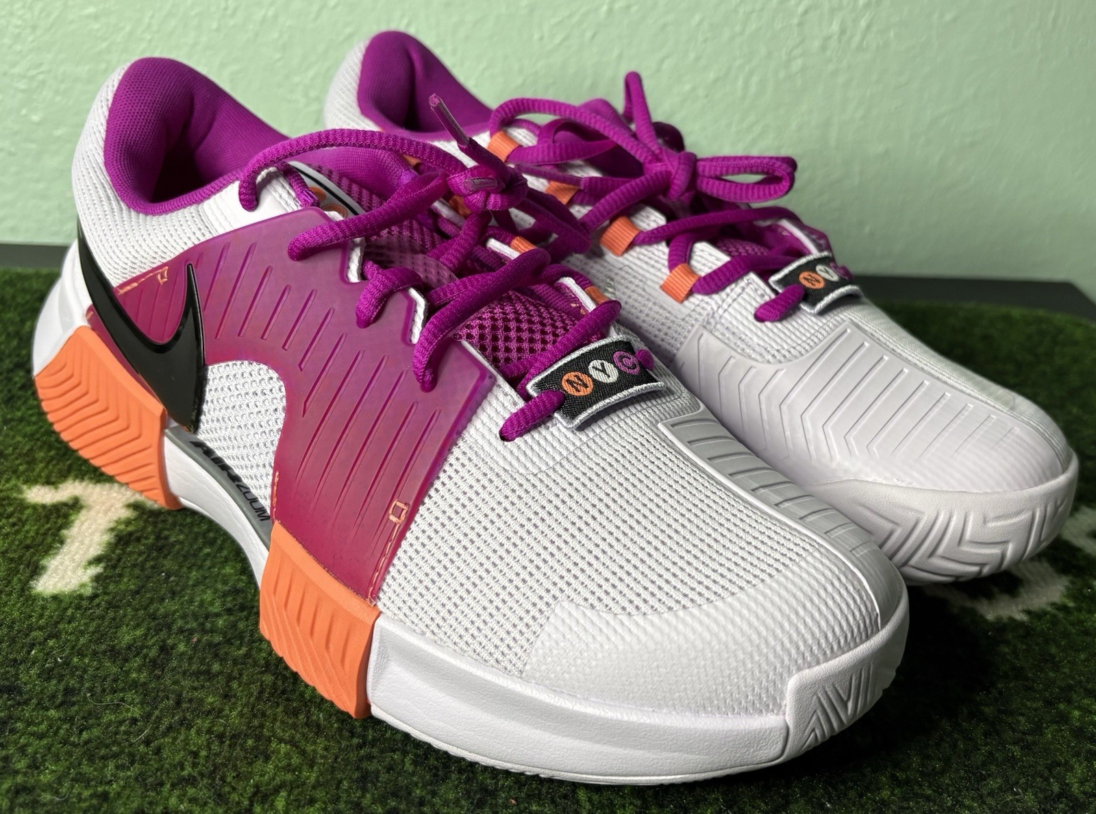 US Women’s 10.5/M 9 – Nike Zoom GP Challenge 1 Premium HC “NYC Tournament Pack”